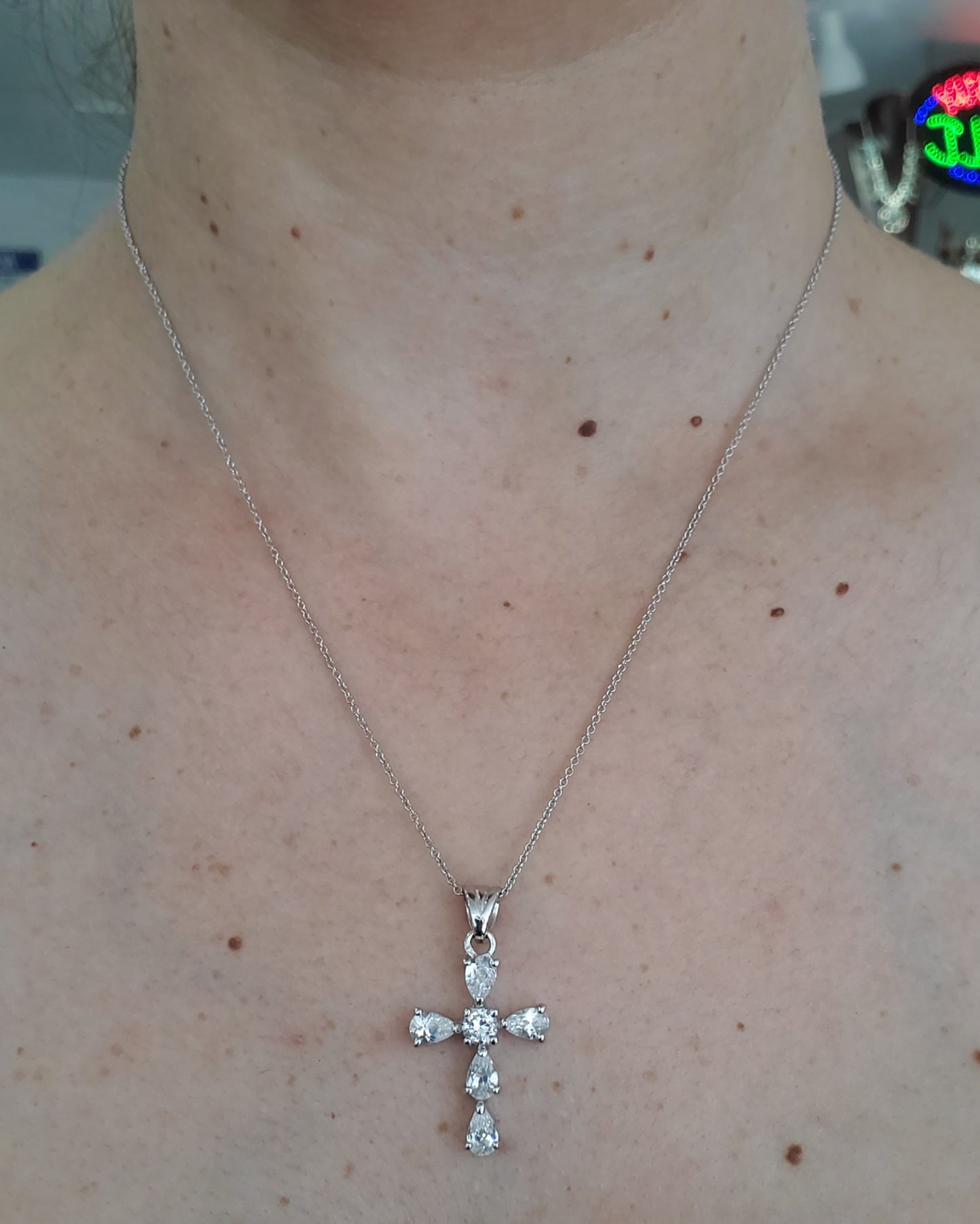 925 Sterling Silver Sparkling CZ Zirconia Cross Pendant Charm Necklace