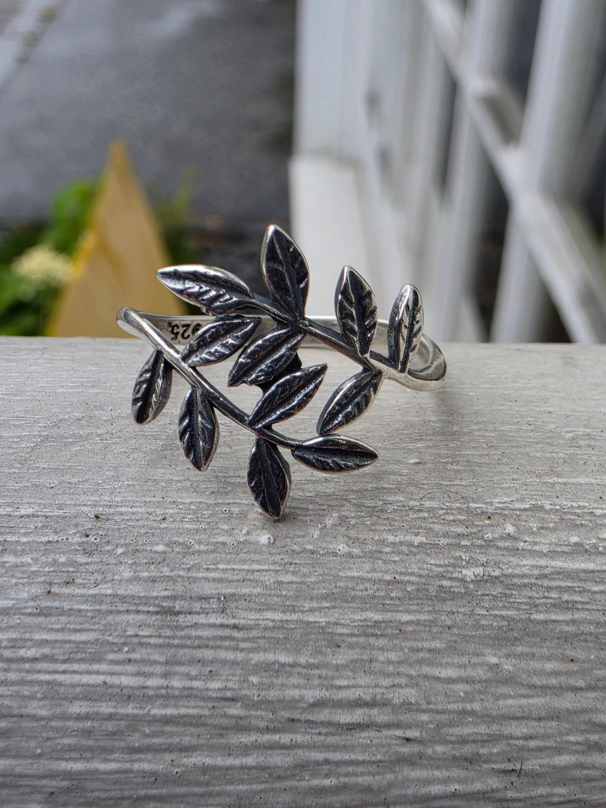 925 Sterling Silver Ivy Leaf Bypass Wrap Ring