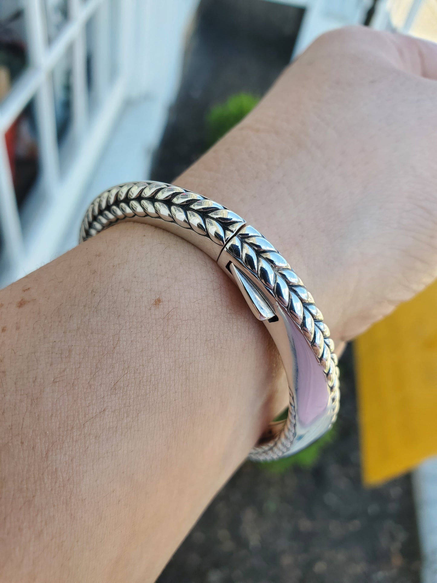 925 Sterling Silver Designer JAI John Hardy Balance & Harmony Twisted Cable High Polished Hinged Bangle Bracelet 7”
