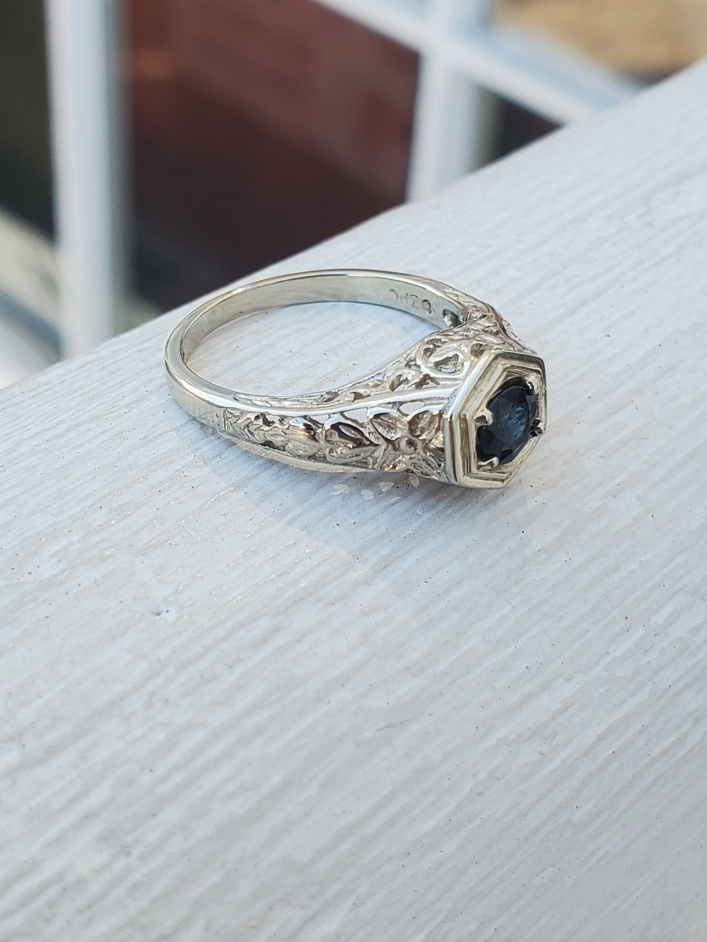 14k White Gold Antique Ladies Solitare Sapphire Art Deco Ring