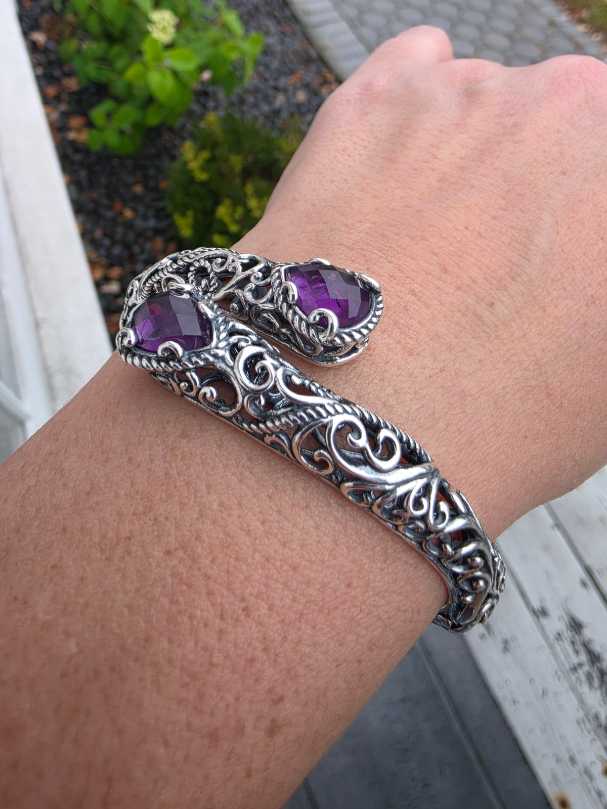 925 Sterling Silver Designer Carolyn  Pollock Roderick Tenorio Openwork Filagre Bypass Amethyst Bangle Bracelet