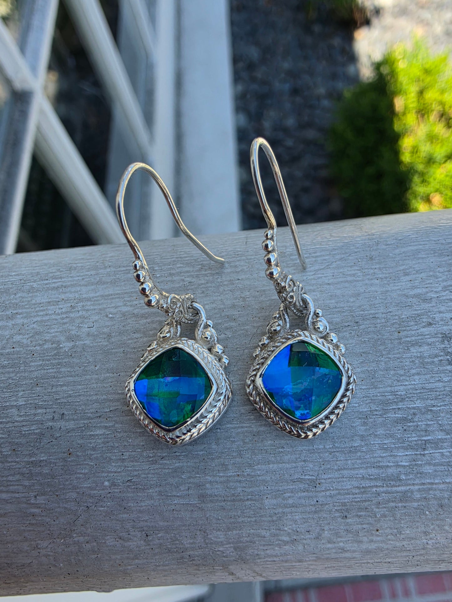 925 Sterling Silver Designer Sarda Rainbow Peridot Quartz Bali Dangling Earrings