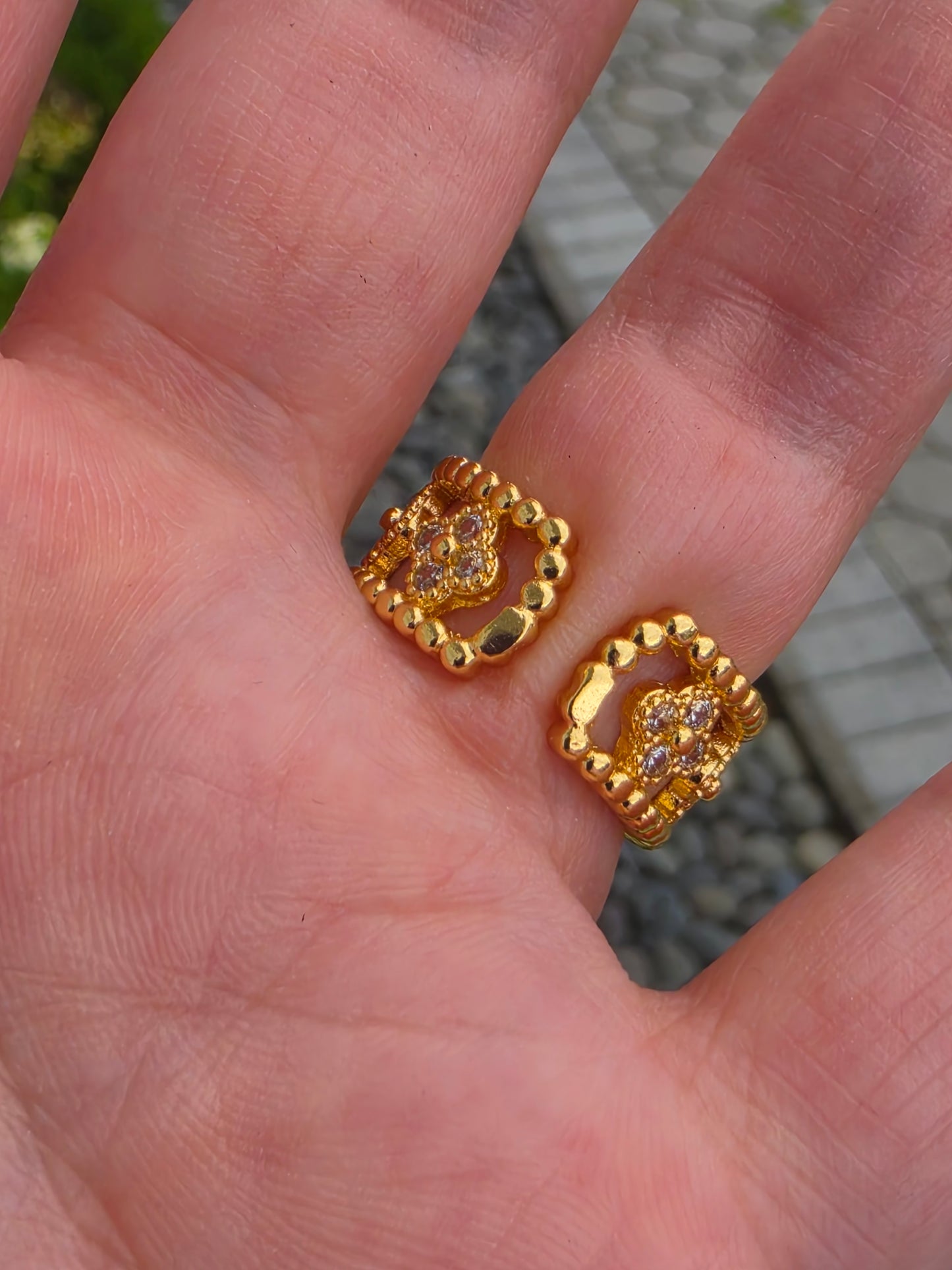 Gold Plated cz clover ring & 7" bangle bracelet set