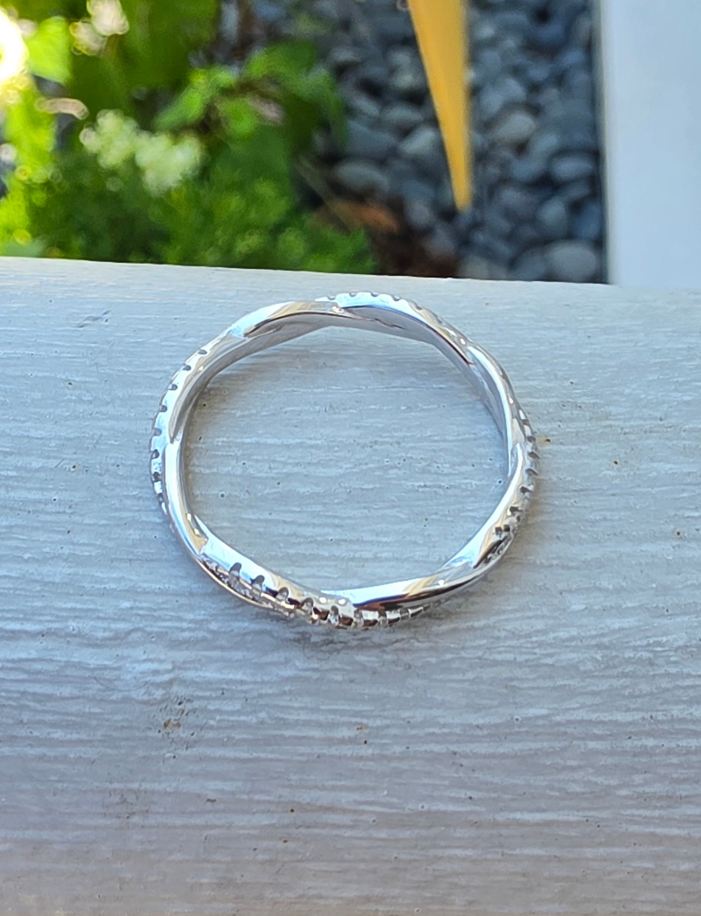 925 Sterling Silver Moissanite Twist of Fate Eternity Band Ring Sz:9