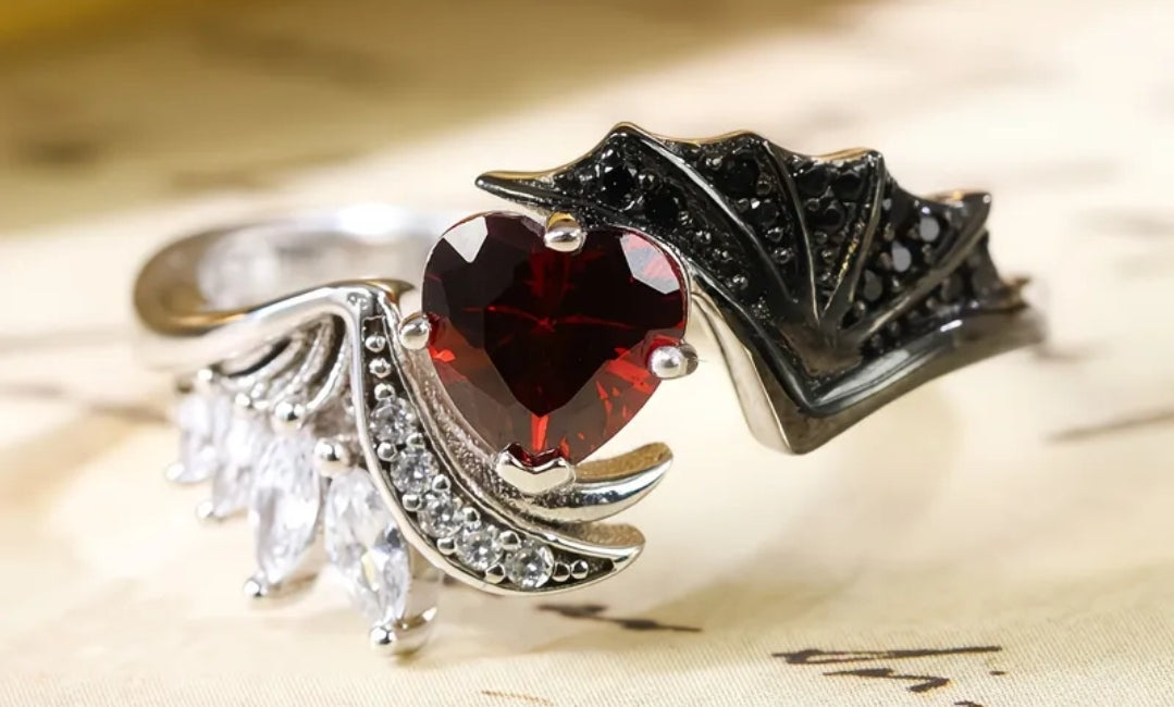 925 Sterling Silver Devilish Angel Ring Size 9