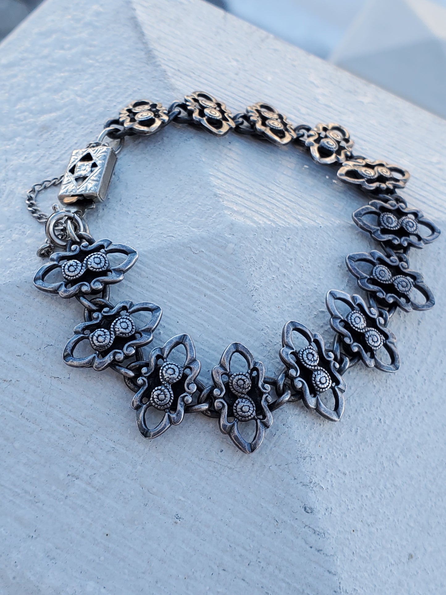 925 Sterling Silver Antique 100+ year old Art Deco Oxydized Filagre Link Bracelet w/safety chain