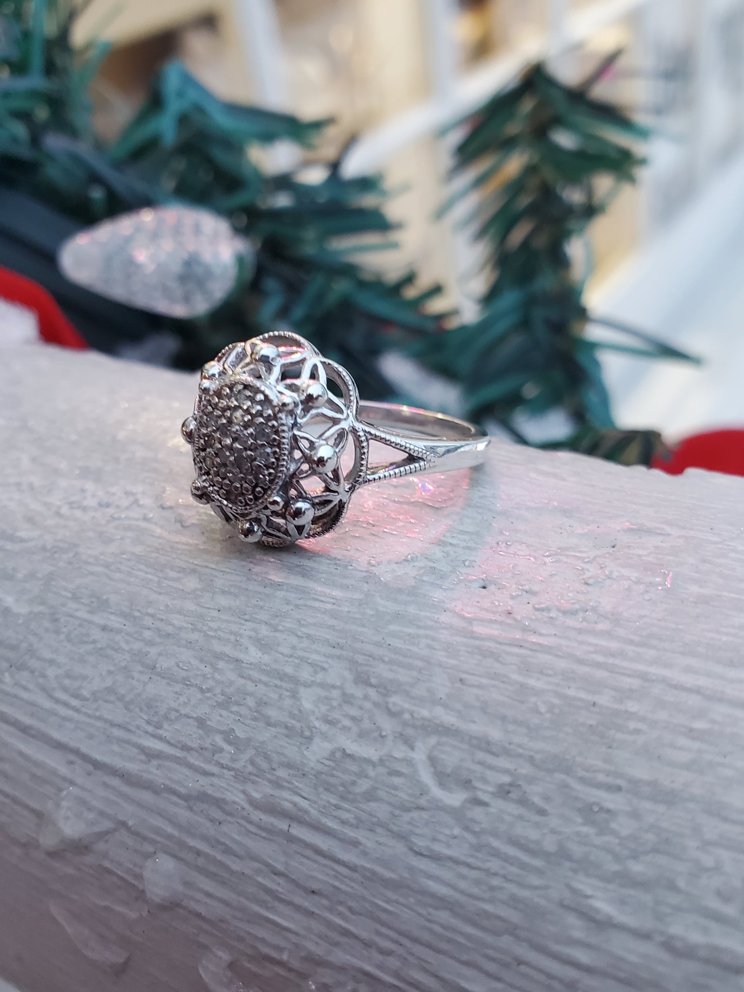 925 Sterling Silver Hidden Treasures Natural Diamond Pave Filagre Ring