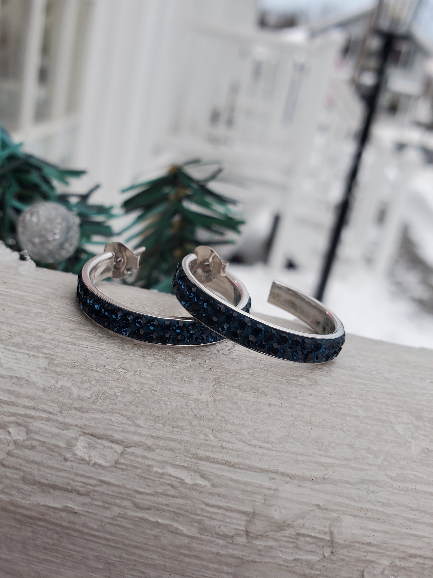 925 Sterling Silver 3/4 Round Blue Crystal Hoop Earrings