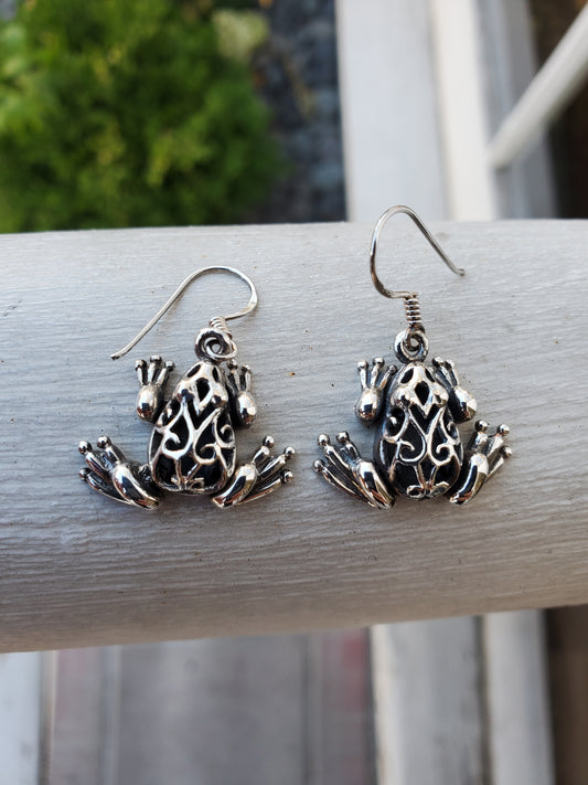 925 Sterling Silver 3-D Movable Dangling Tree Frog Earrings