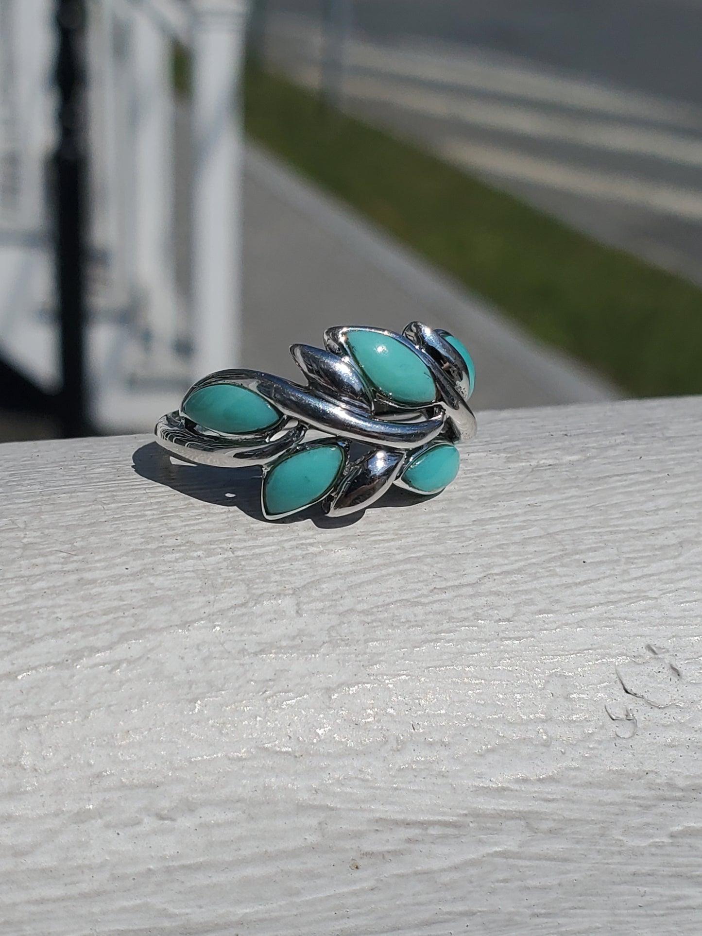 925 Sterling Silver Turquoise Leaf Band Ring