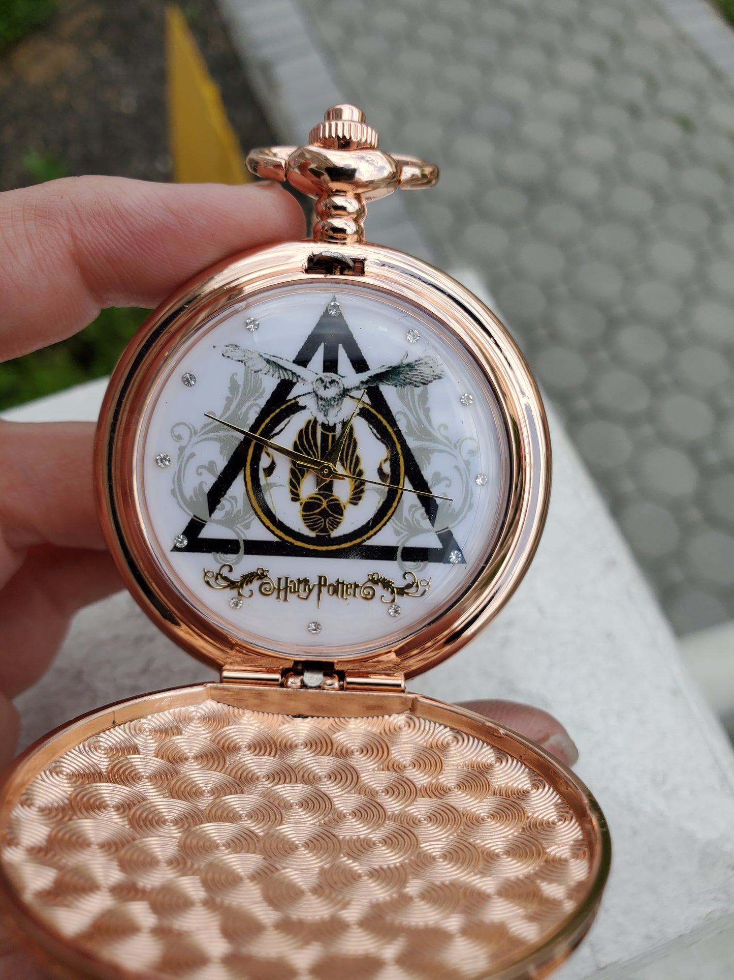 Rose-Plated Stainless Steel Harry Potter Golden Snitch Hogwartz Deathly Hallows Pocketwatch