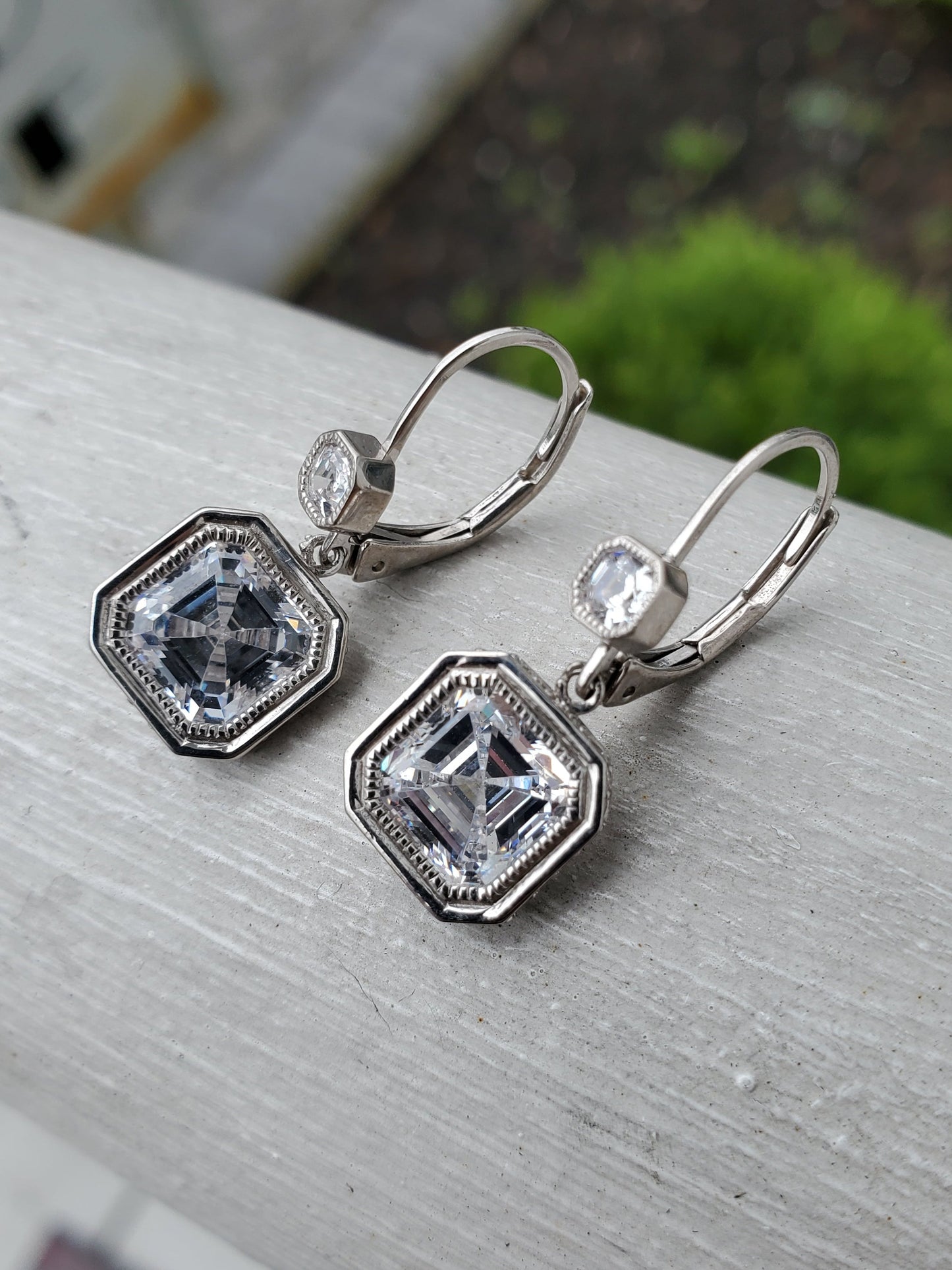 925 Sterling Silver Sparkling Randiant Cut CZ Zirconia Dangling Earrings