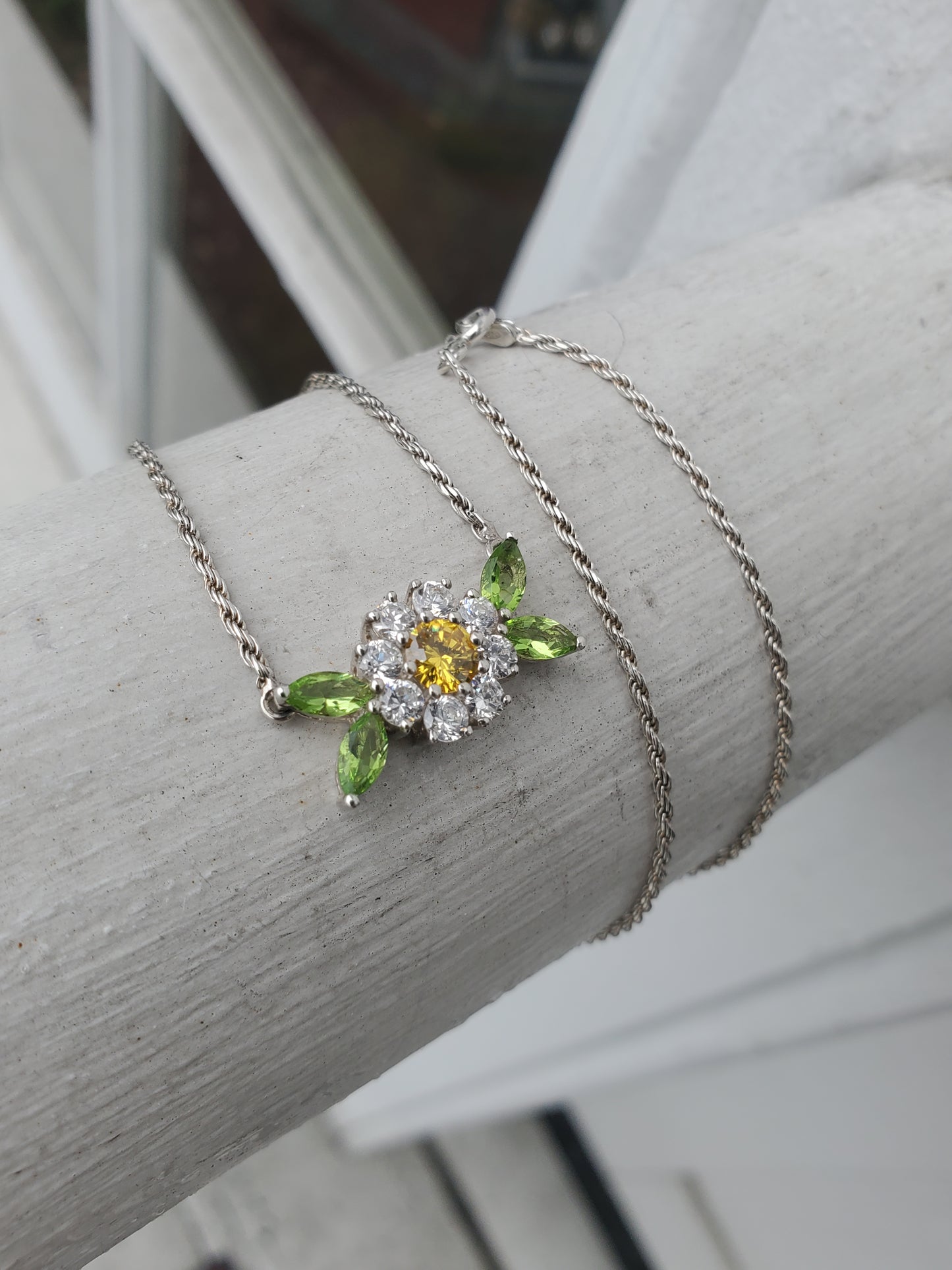 925 Sterling Silver Daisy Flower Rope Chain Necklace