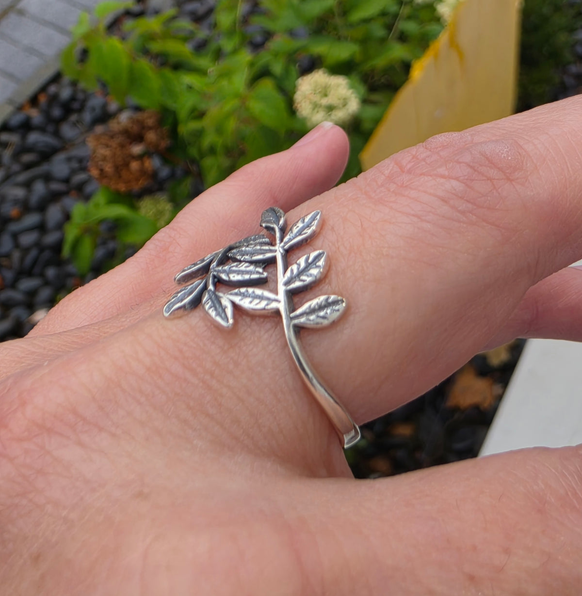 925 Sterling Silver Ivy Leaf Bypass Wrap Ring