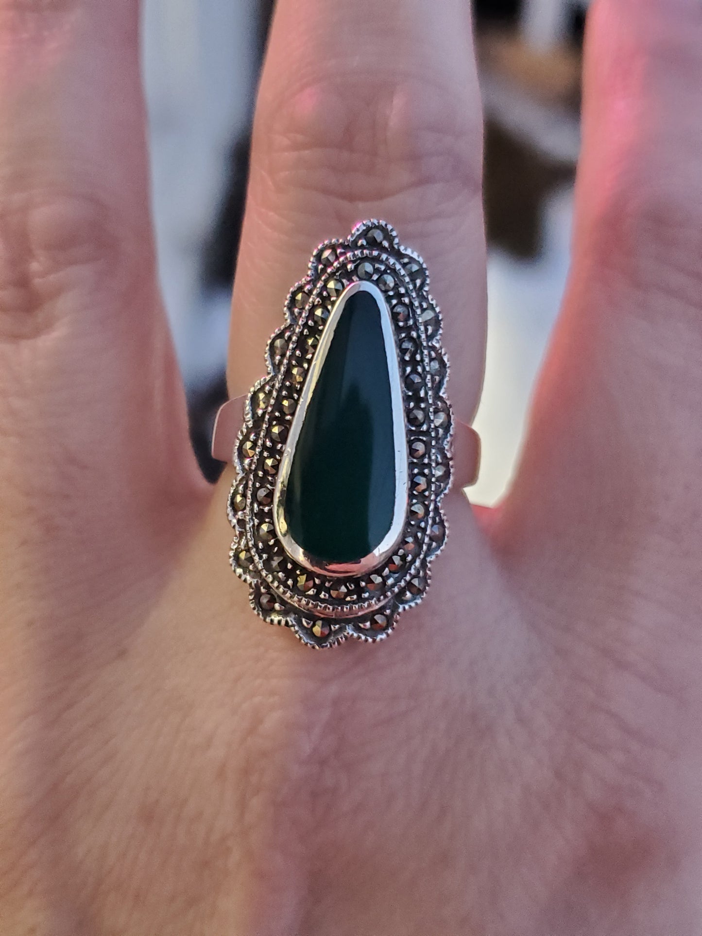 925 Sterling Silver Custom Cut Green Onyx & Marcasite Ring Size 8