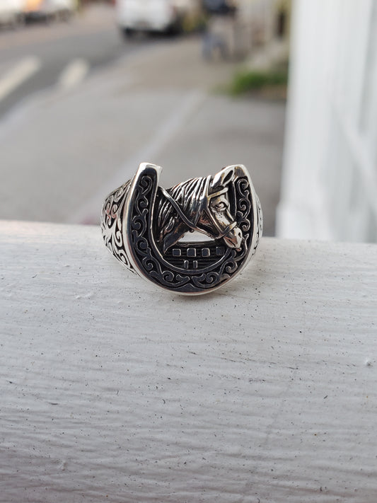 925 Sterling Silver Lucky Horse Horseshoe Ring
