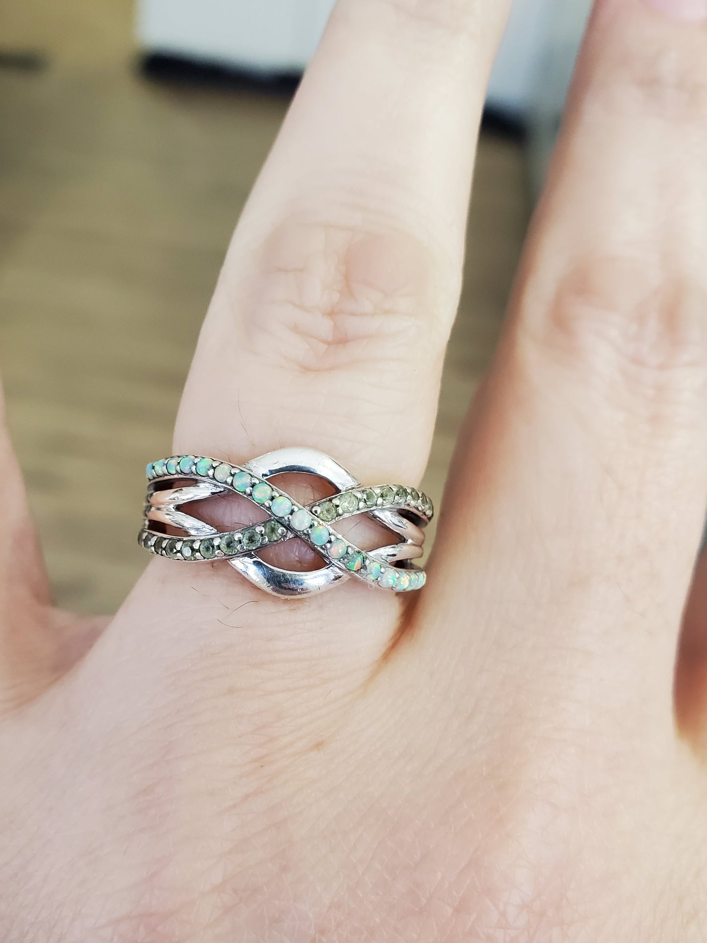 925 Sterling Silver Opal & Peridot Infinite Love Band Ring