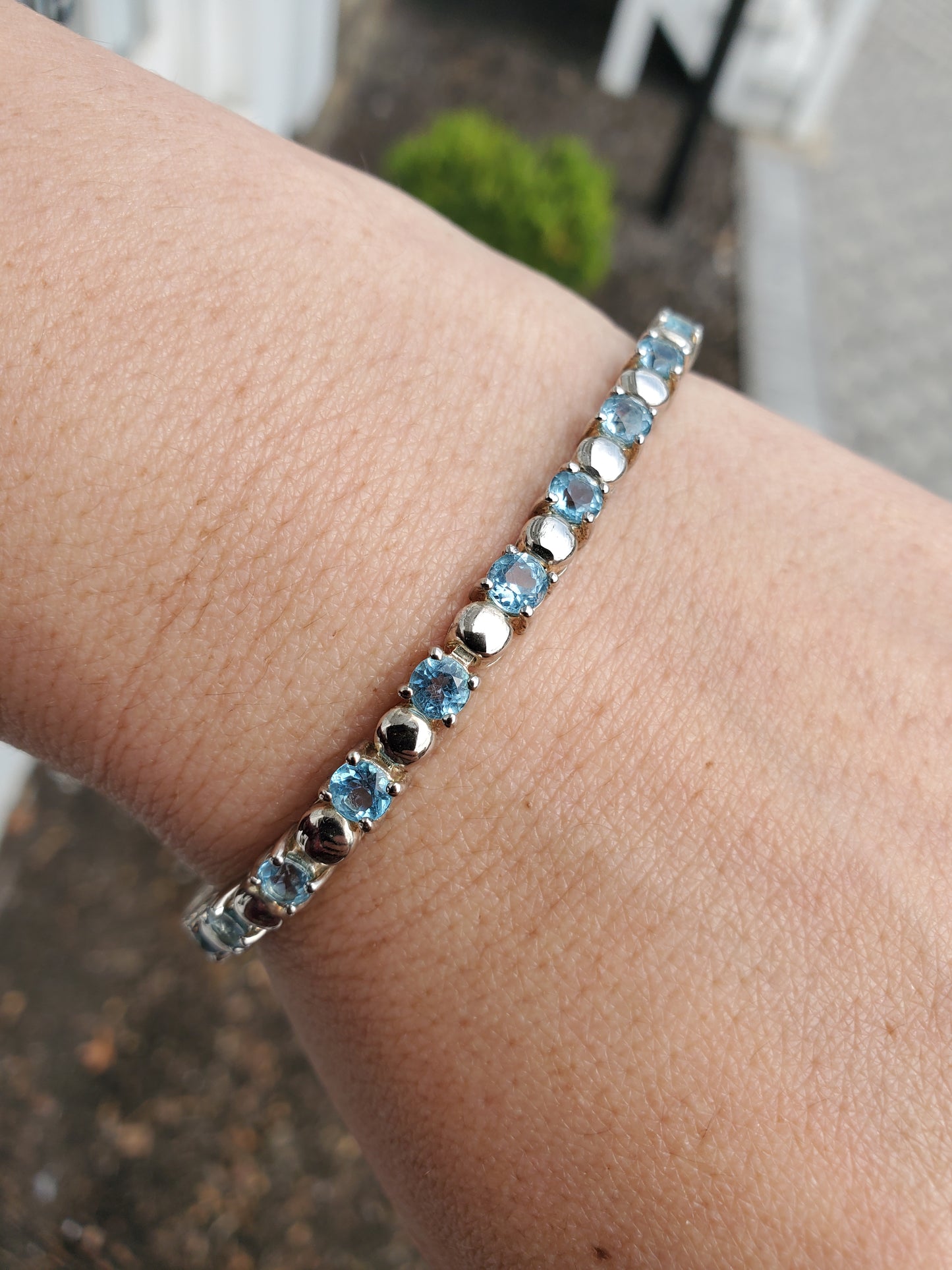925 Sterling Silver Blue Topaz Tennis Bracelet 7.25”