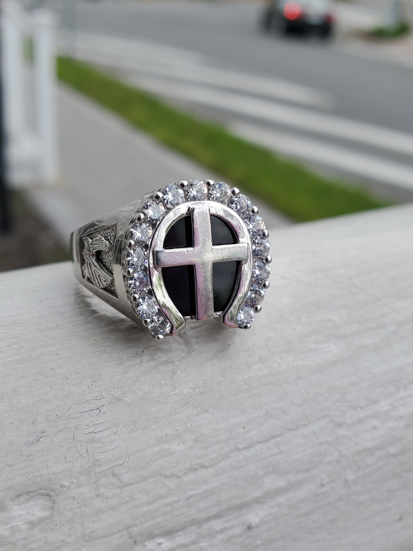 925 Sterling Silver Men's Black Onyx Cross Horseshoe Zirconia CZ Ring