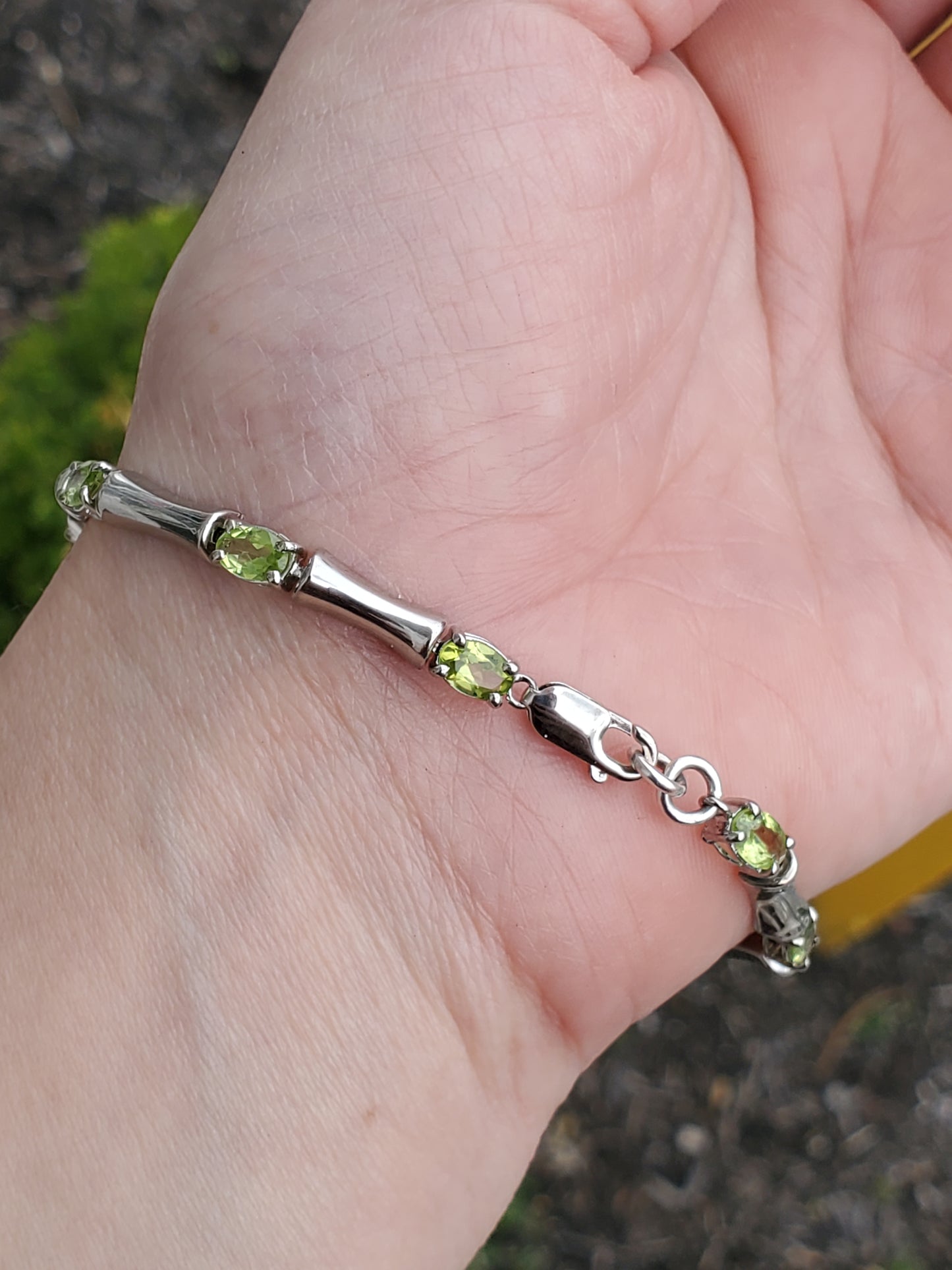 925 Sterling Silver Natural Peridot Bone Link Bracelet