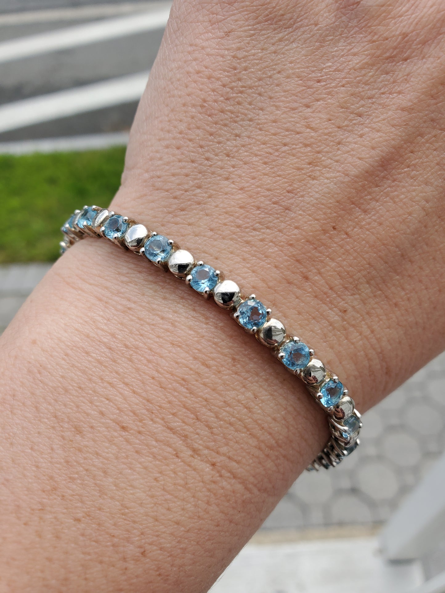 925 Sterling Silver Blue Topaz Tennis Bracelet 7.25”