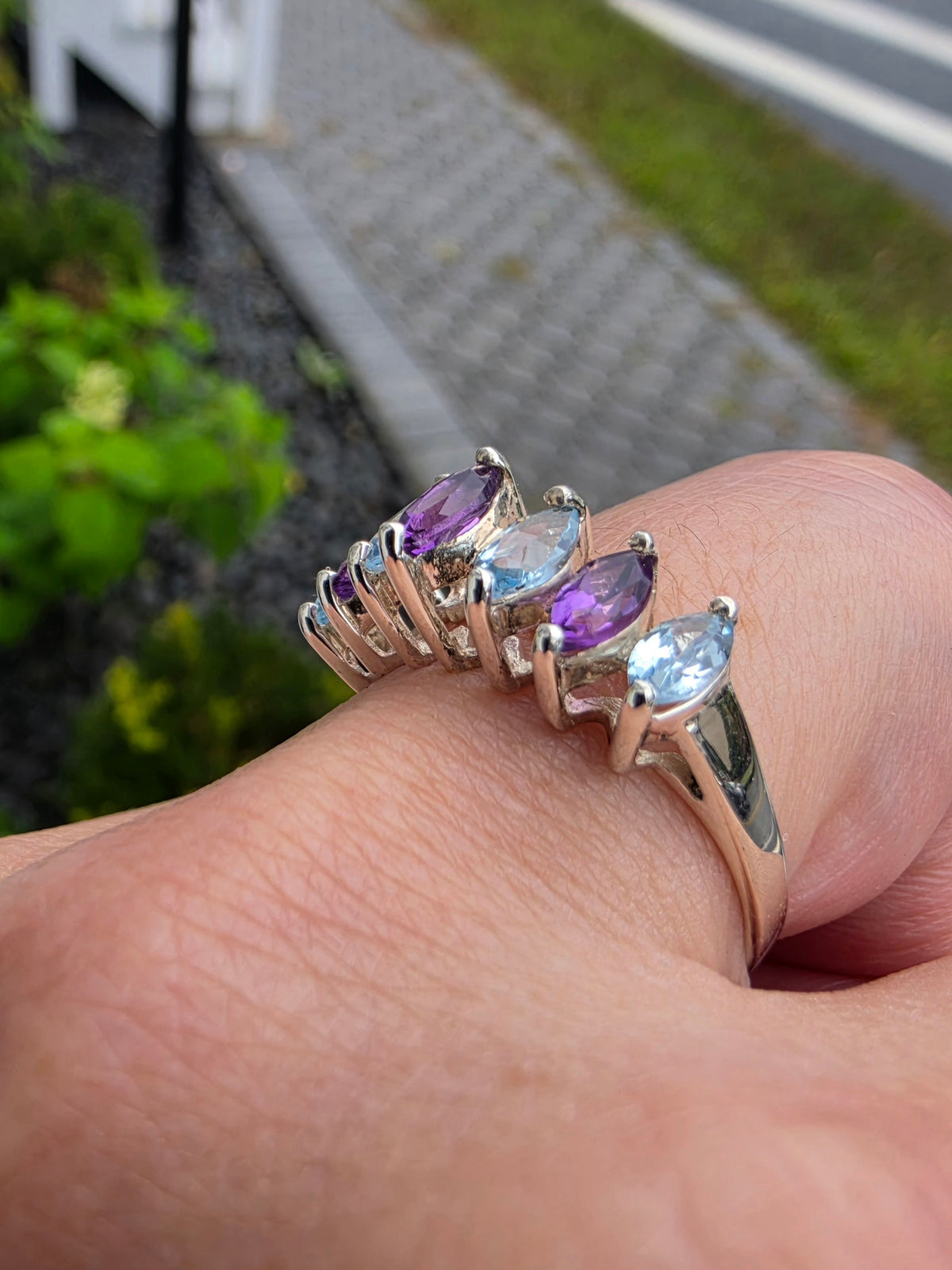 925 Sterling Silver Vintage Marquise Amethyst & Blue Topa Bridge Ring