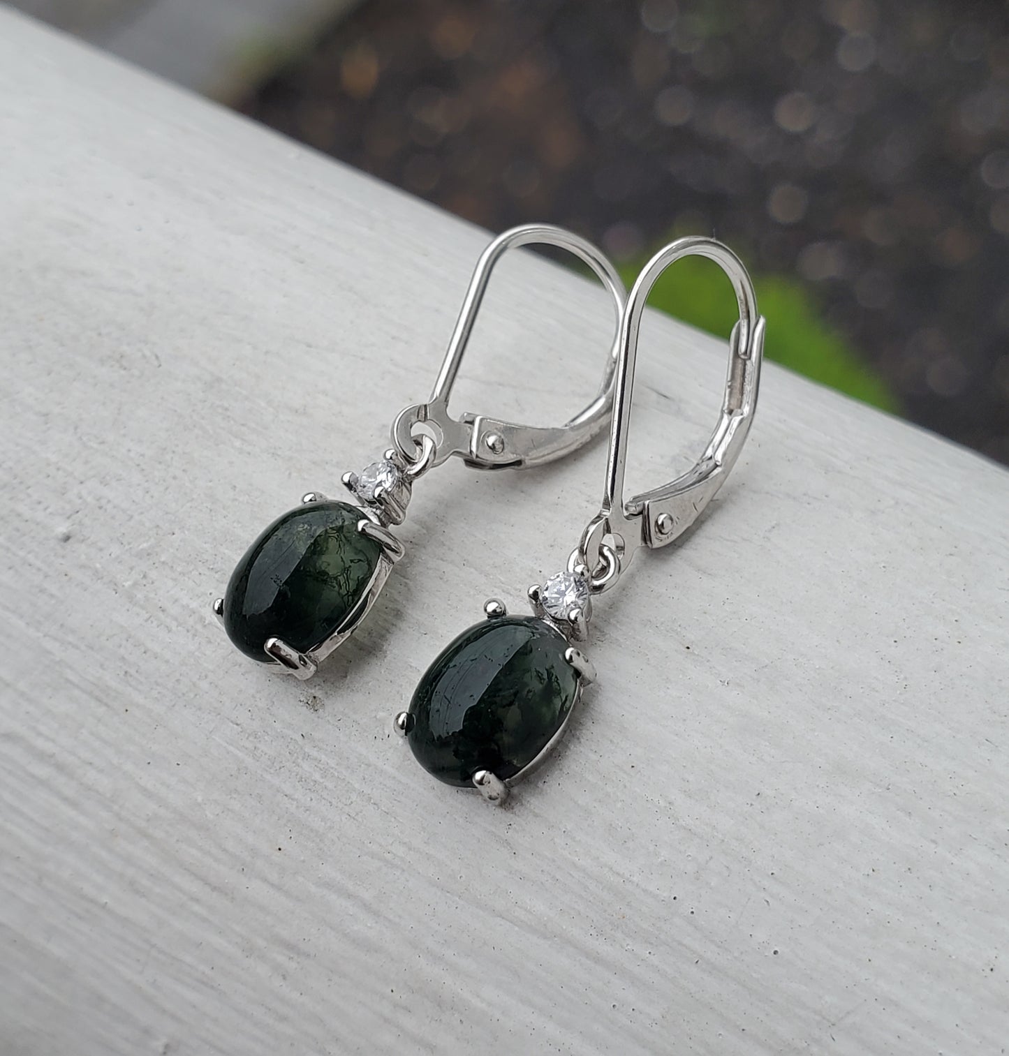 925 Sterling Silver Mossy Agate Leaverback Stone Earrings