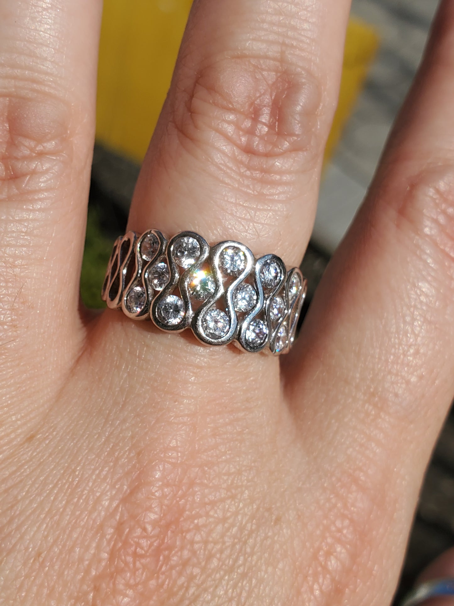 925 Sterling Silver Infinite Bubble Swirl Ring