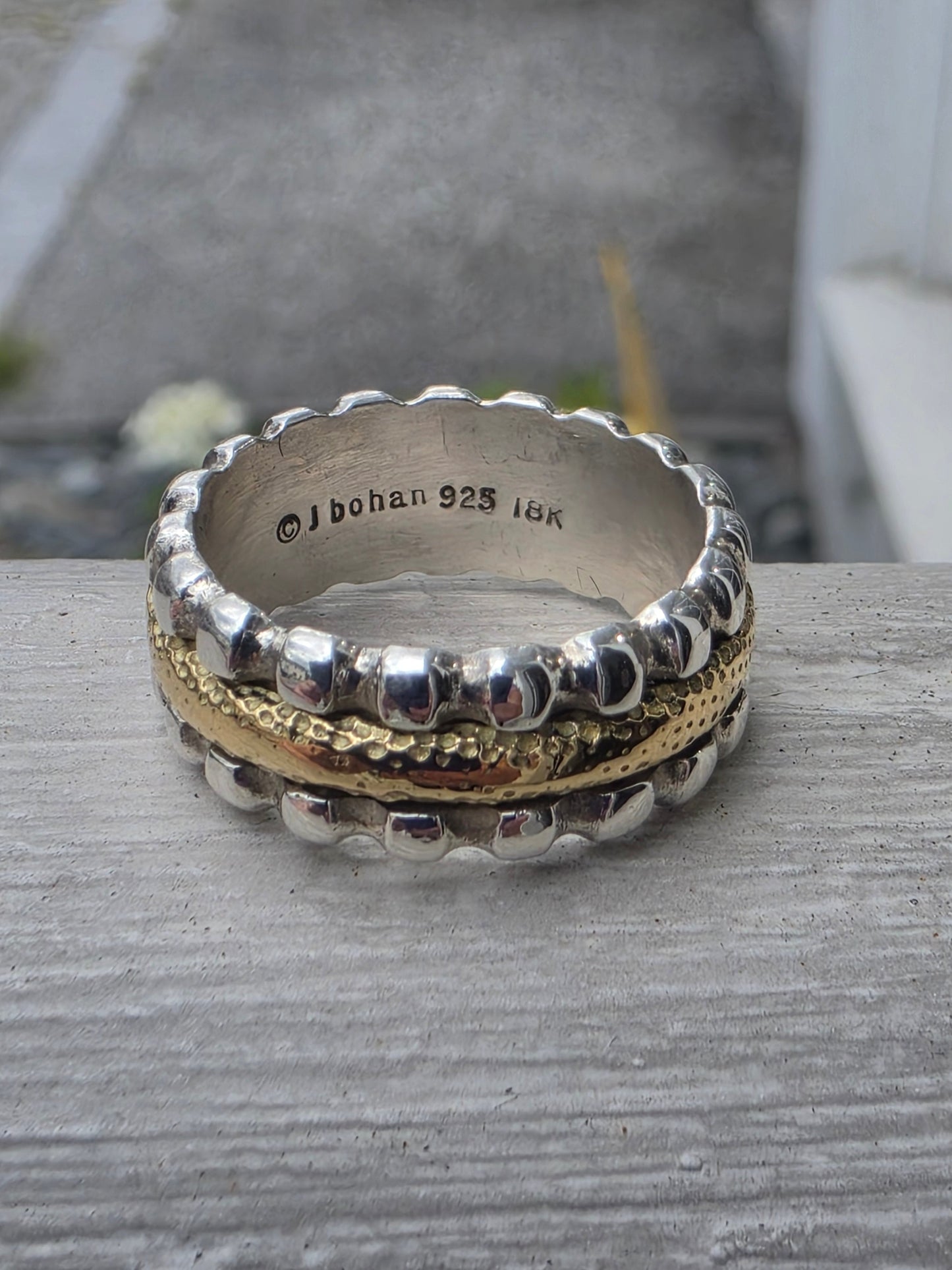 925 Sterling Silver & Solid 18k Gold Designer Jane J Bohan 7.5mm Band Ring