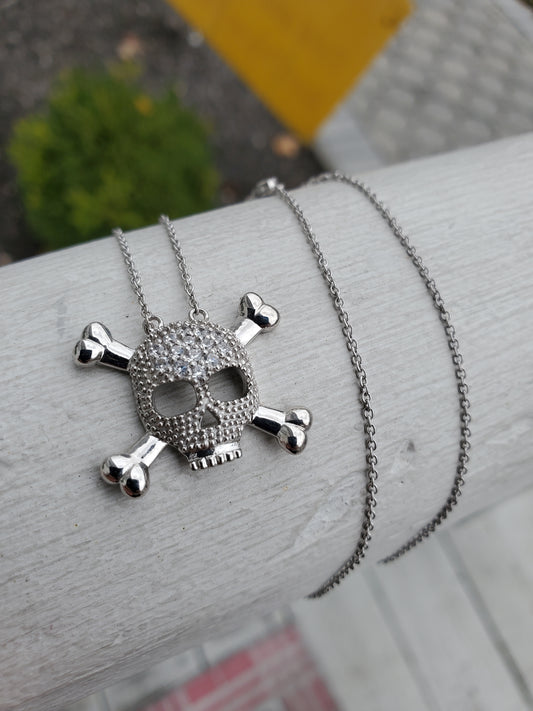 925 Sterling Silver Skull & Crossbones CZ Zirconia Necklace