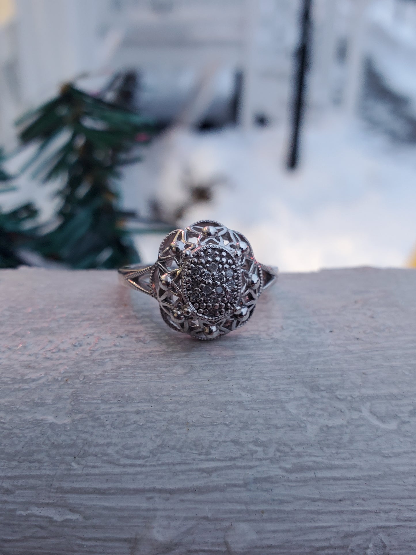 925 Sterling Silver Hidden Treasures Natural Diamond Pave Filagre Ring