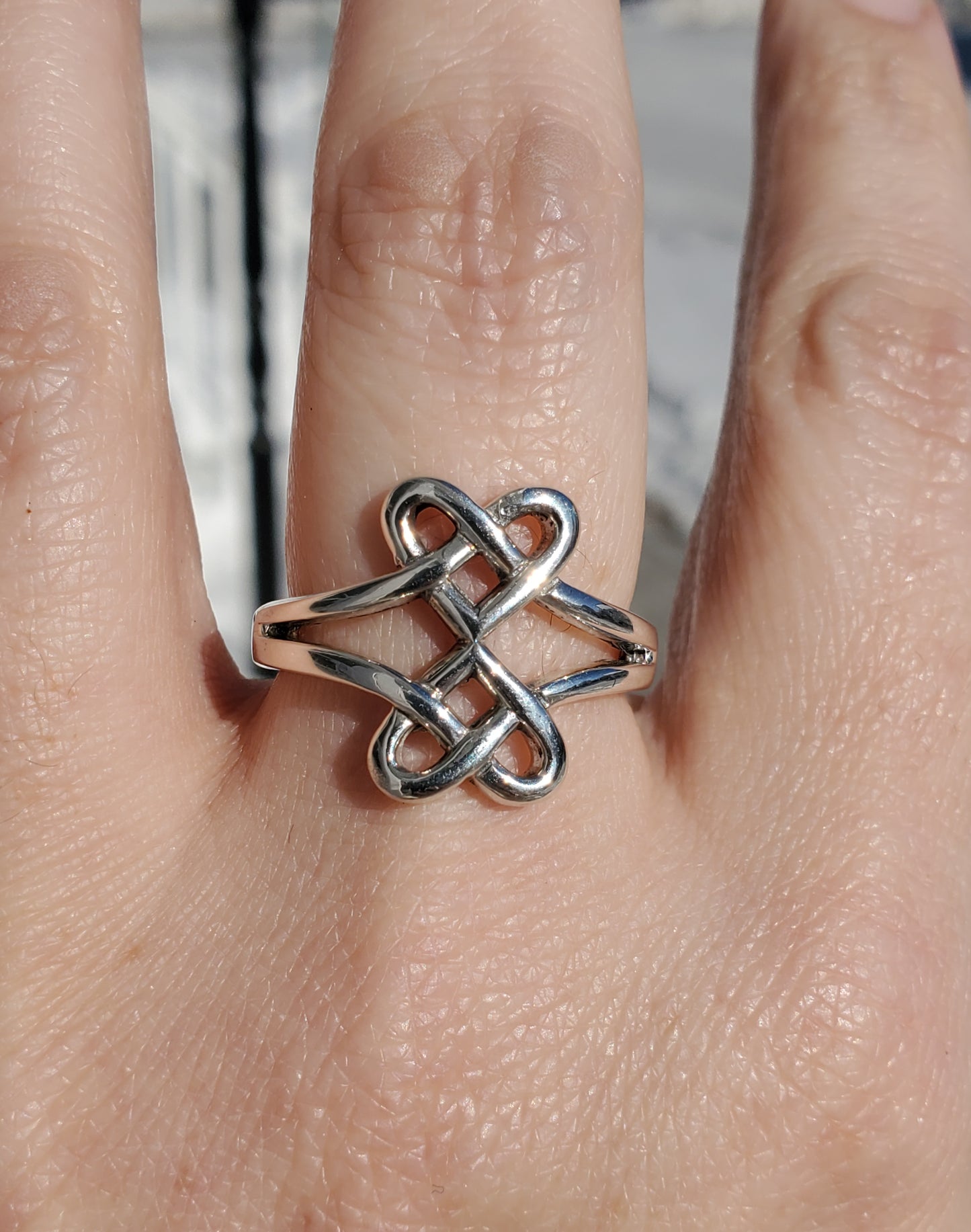 925 Sterling Silver Celtic Lovers Knot Infinity Ring
