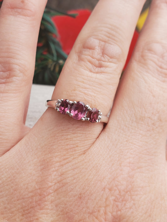 925 Sterling Silver Oval Past Present Future Pink Tourmaline Band Ring