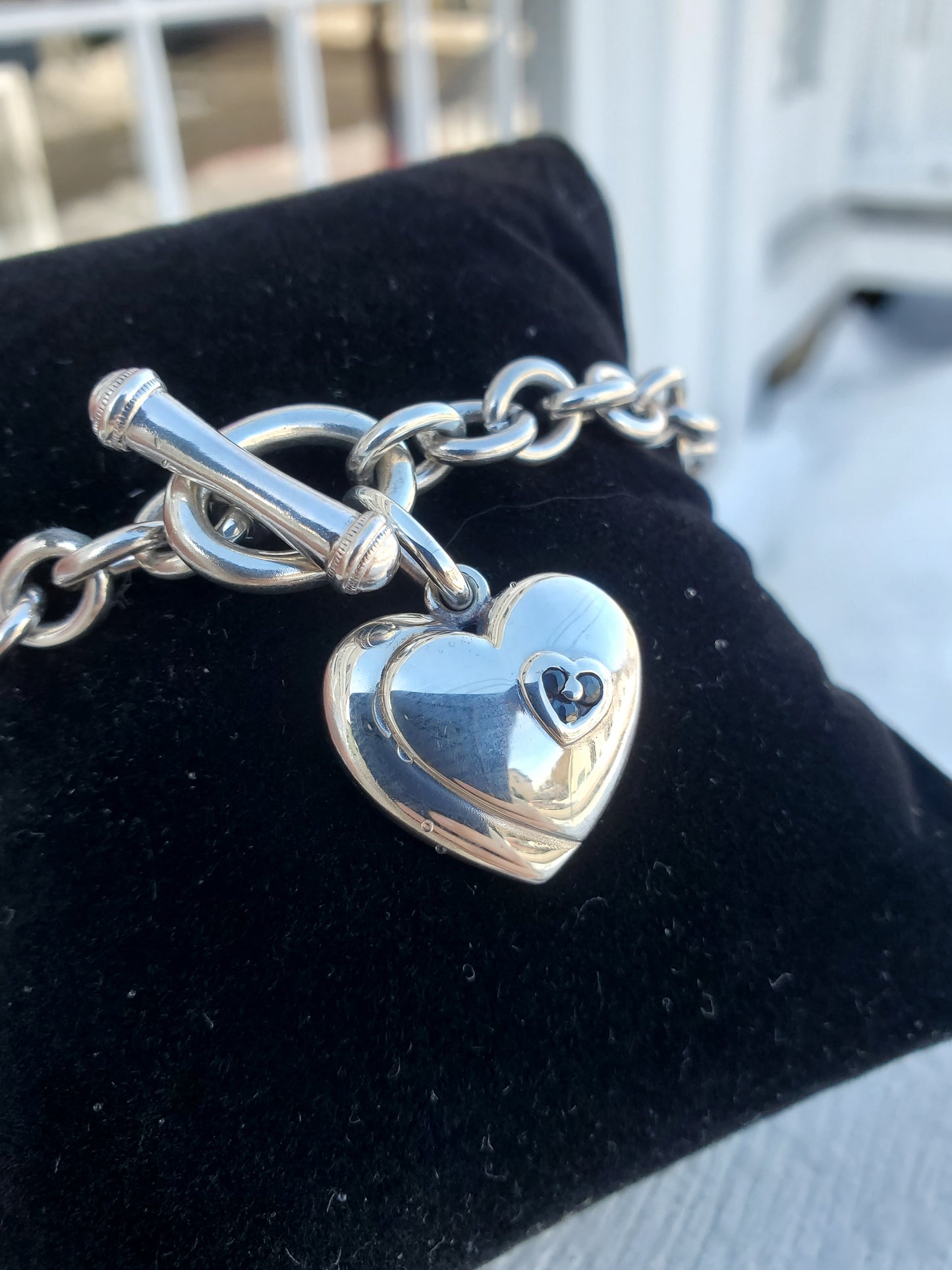 925 Sterling Silver Designer Vera Wang "With all my heart" 💙 Blue Sapphire Heart Toggle Lock Bracelet