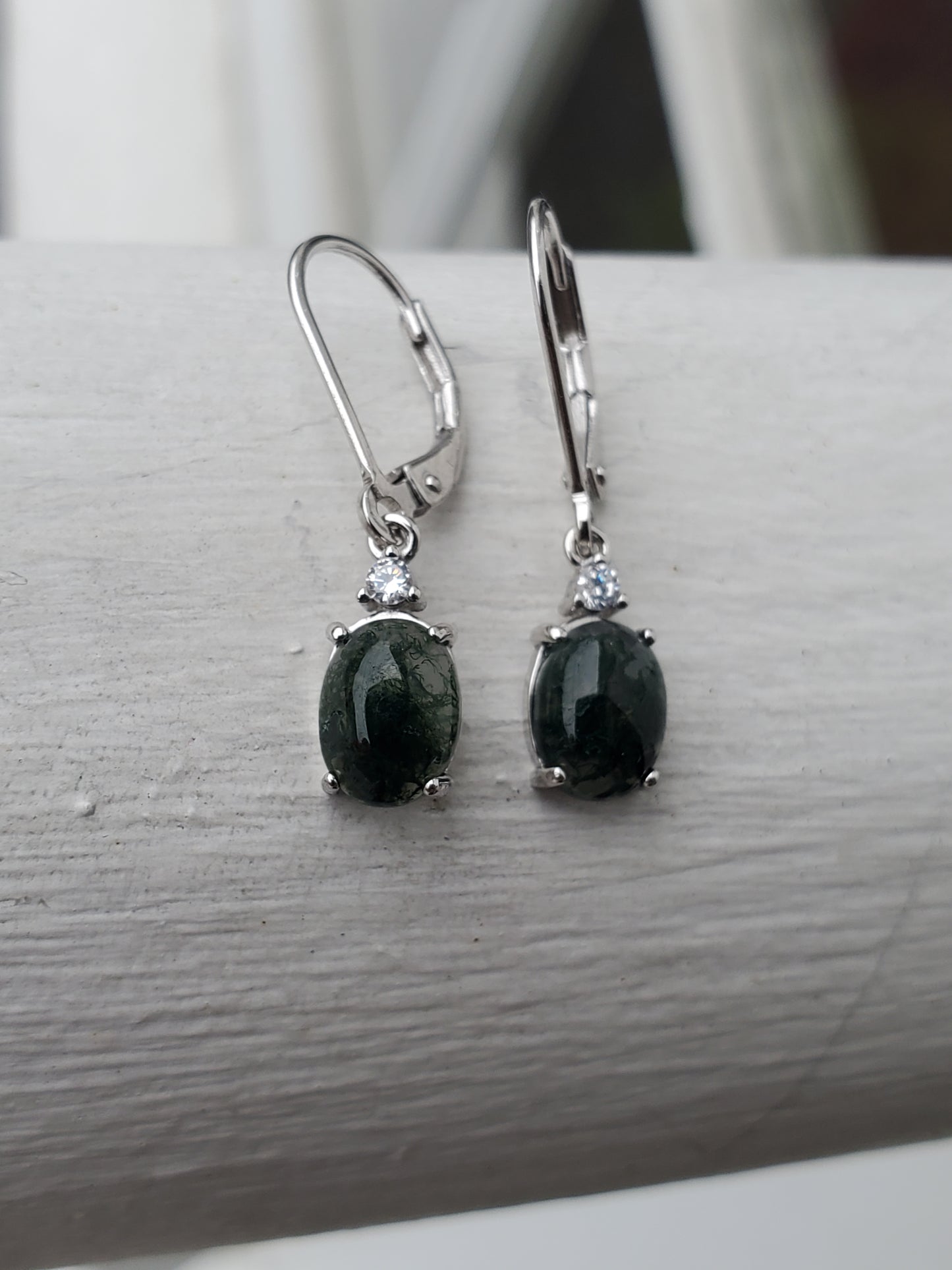 925 Sterling Silver Mossy Agate Leaverback Stone Earrings