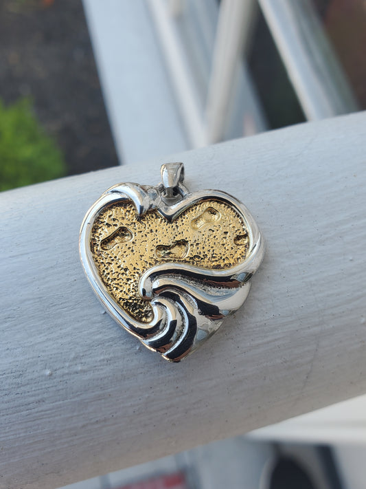 925 Sterling Silver Designer Gorham Footprints in the Sand Ocean Heart Pendant Charm