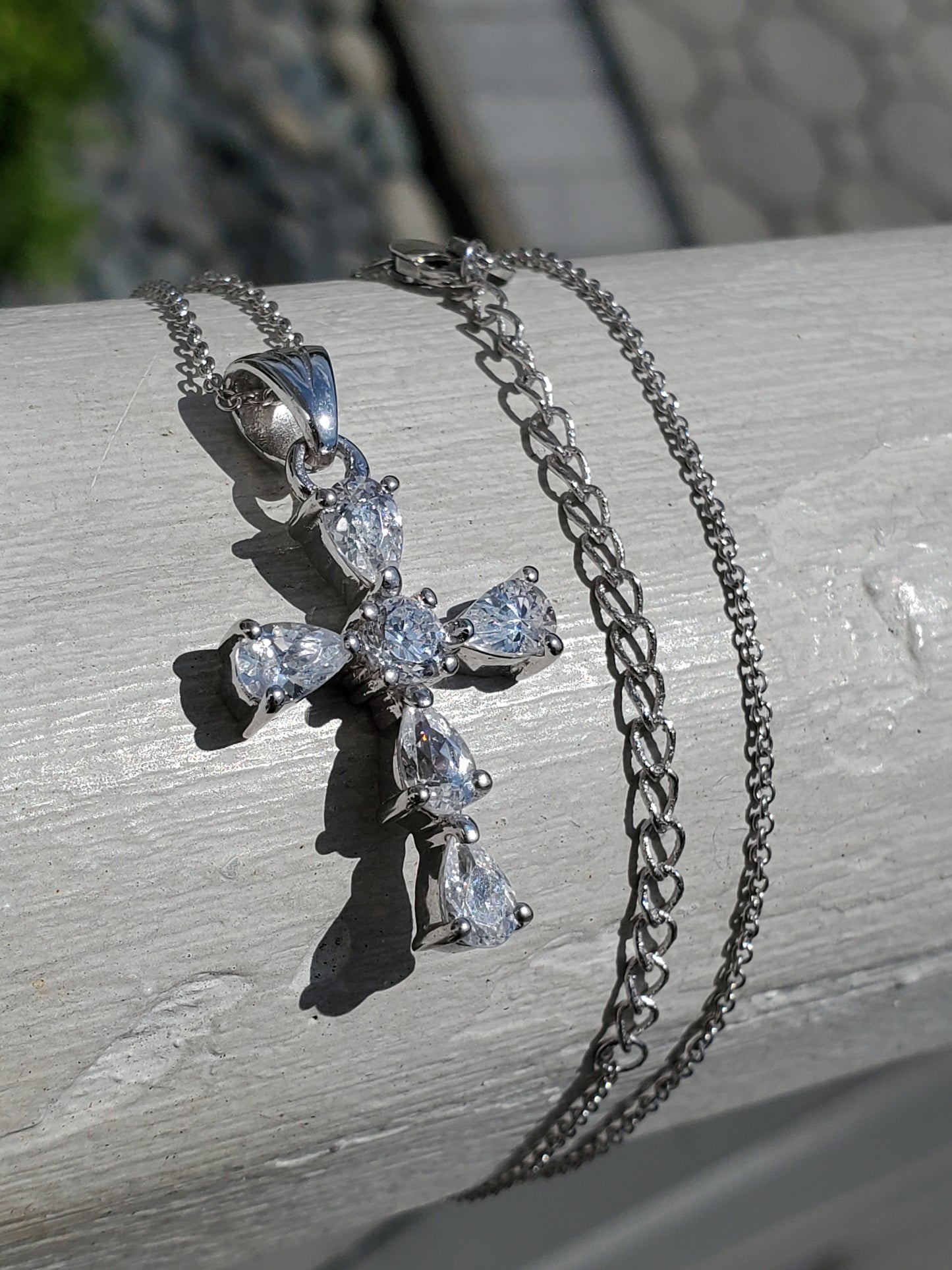 925 Sterling Silver Sparkling CZ Zirconia Cross Pendant Charm Necklace