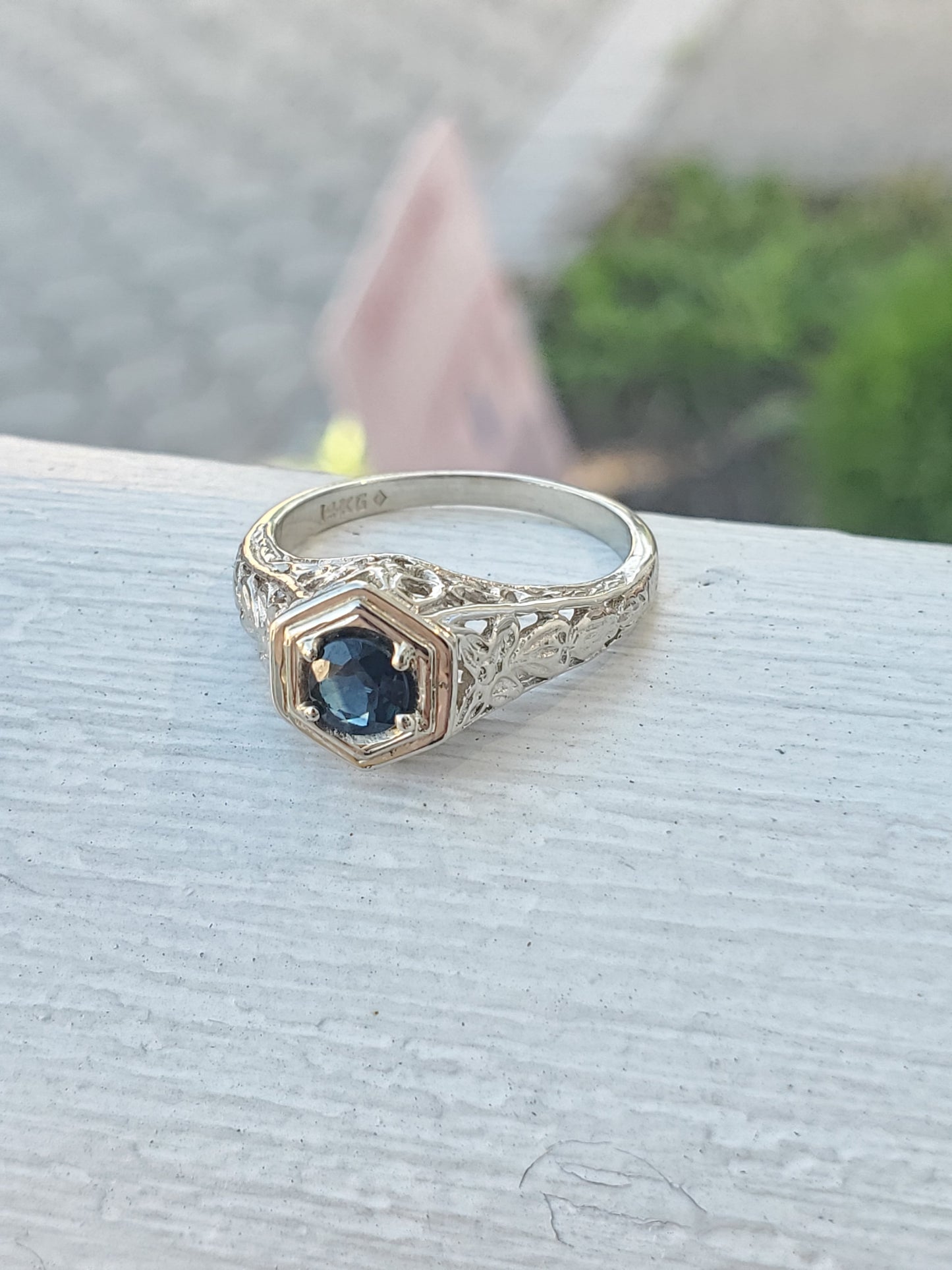 14k White Gold Antique Ladies Solitare Sapphire Art Deco Ring