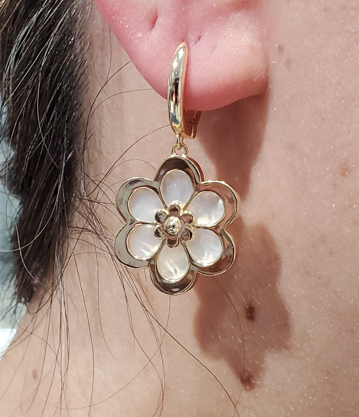 925 Sterling Silver Yellow Vermeil Mother of Pearl Flower Leaverback Earrings