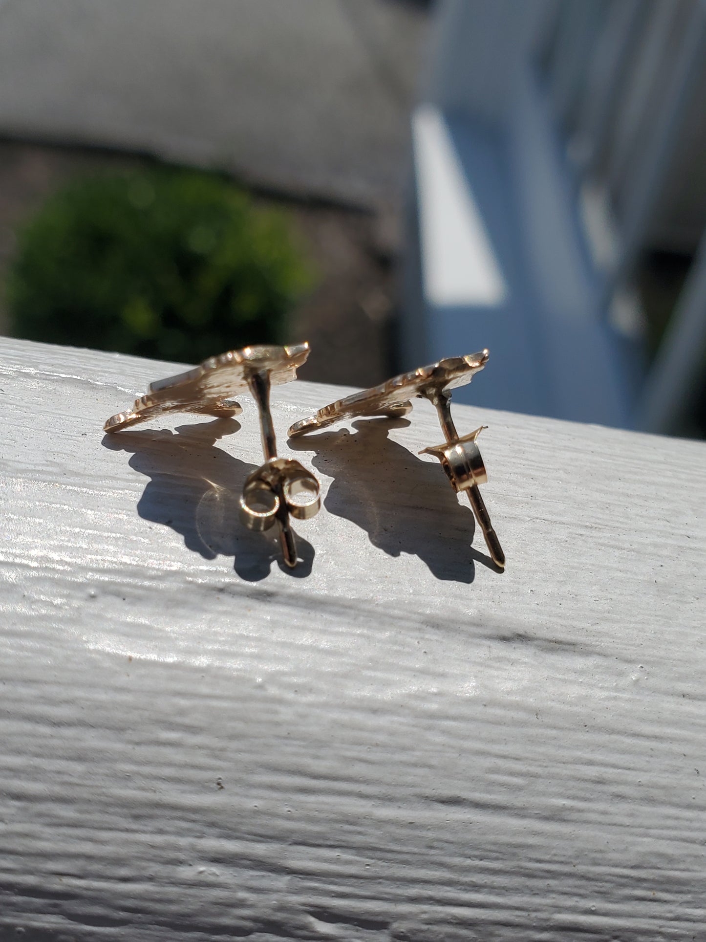 14k Solid Gold Vintage 90's Taz Tazmanian Devil Looney Tunes Charater Stud Earrings