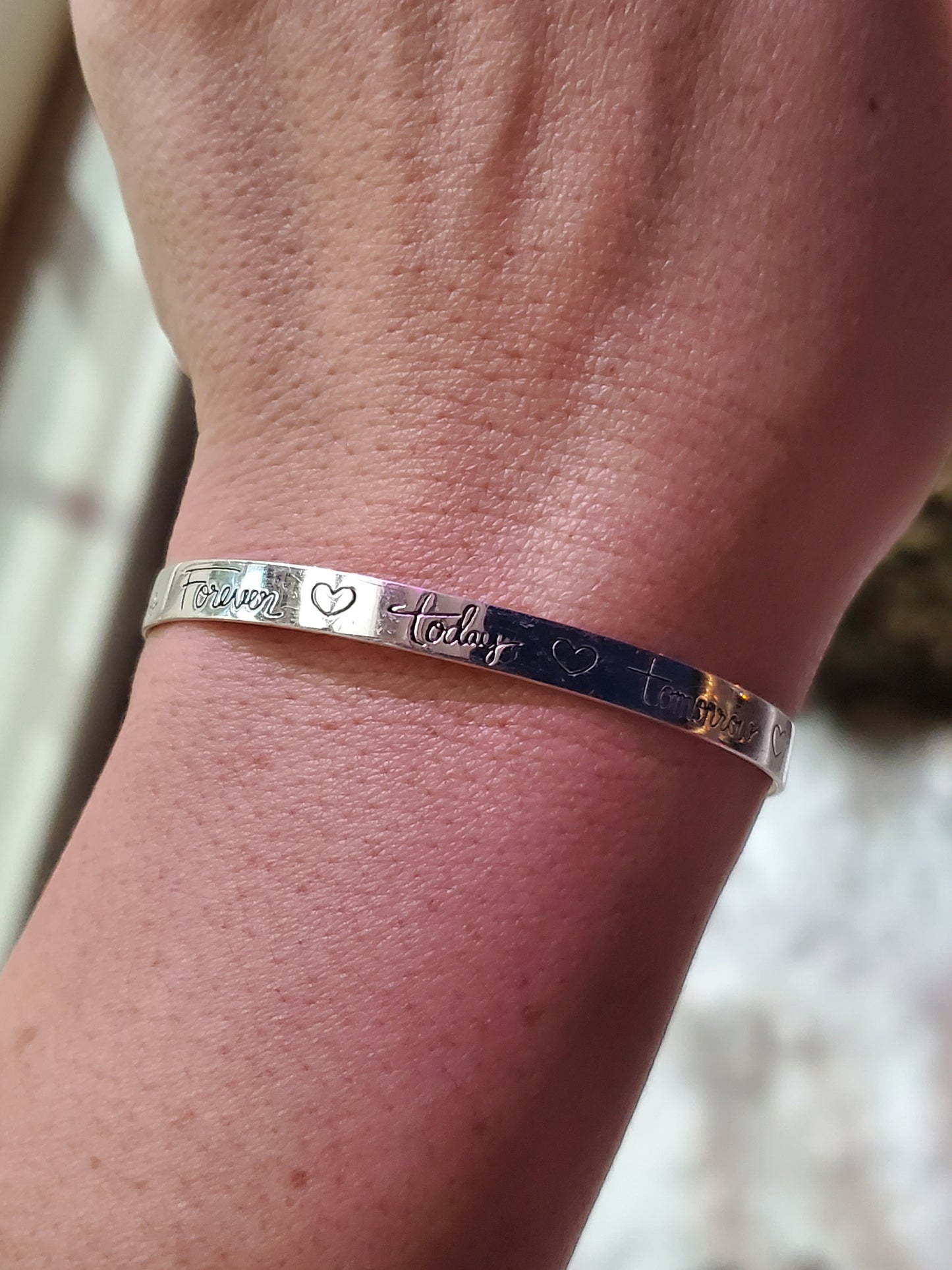 925 Sterling Silver Friends Forever Today Tomorrow Always Cuff Bangle Bracelet