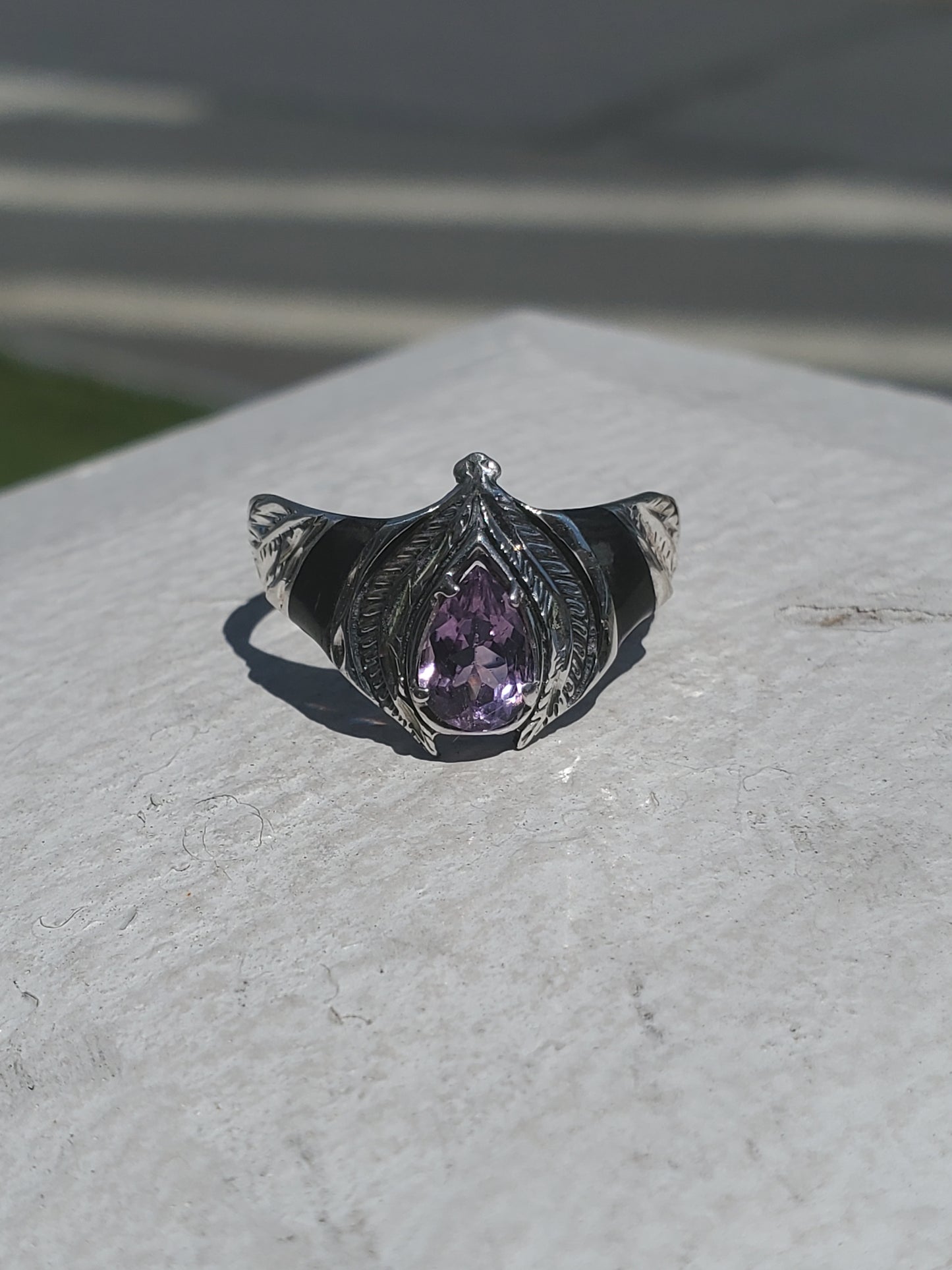 925 Sterling Silver Vintage Amethyst & Black Onyx Crown Ring