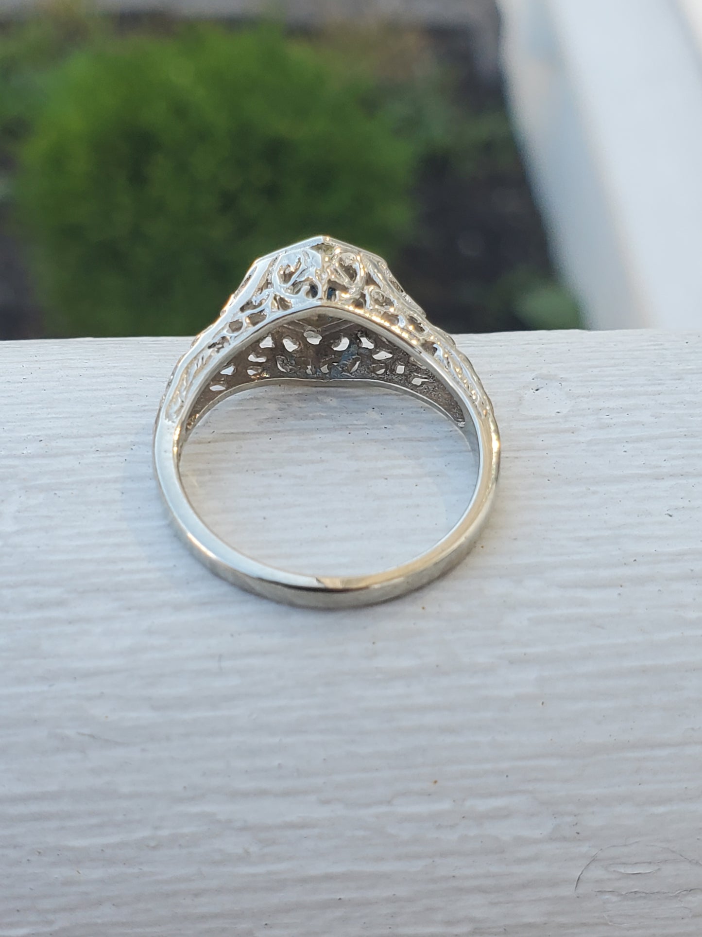 14k White Gold Antique Ladies Solitare Sapphire Art Deco Ring