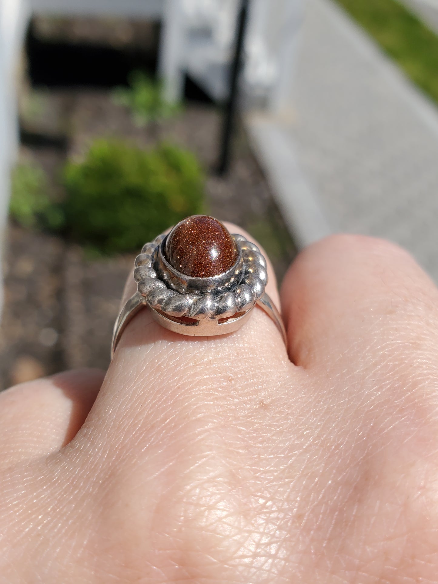 925 Sterling Silver Sparkling Brown Oval Sandstone Ring