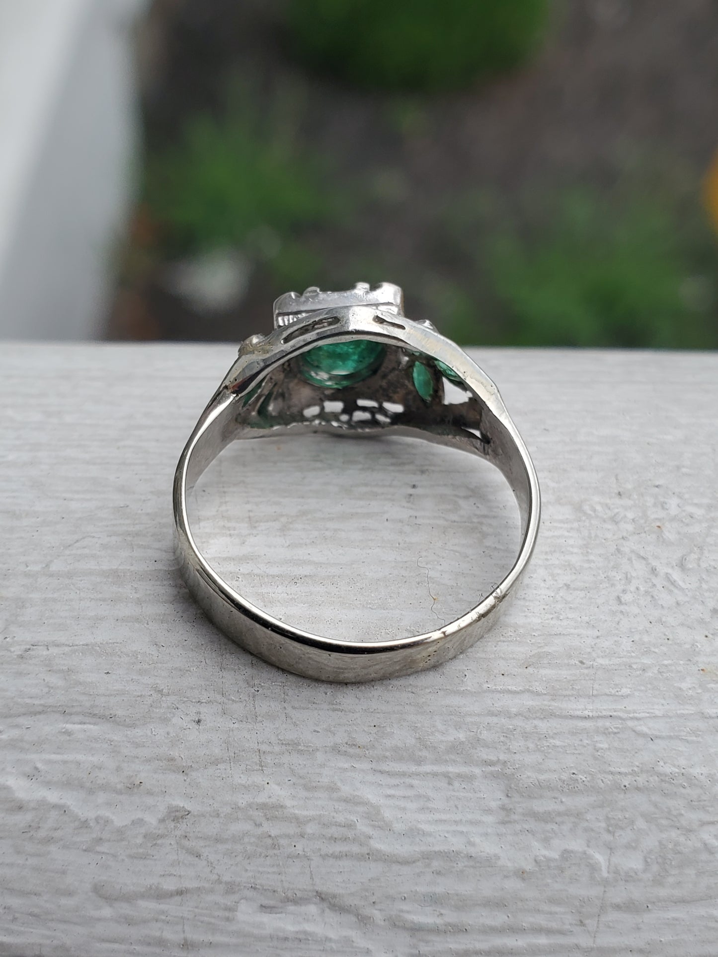 14k White Gold Antique Natural Oval & Marquise Emerald Ring