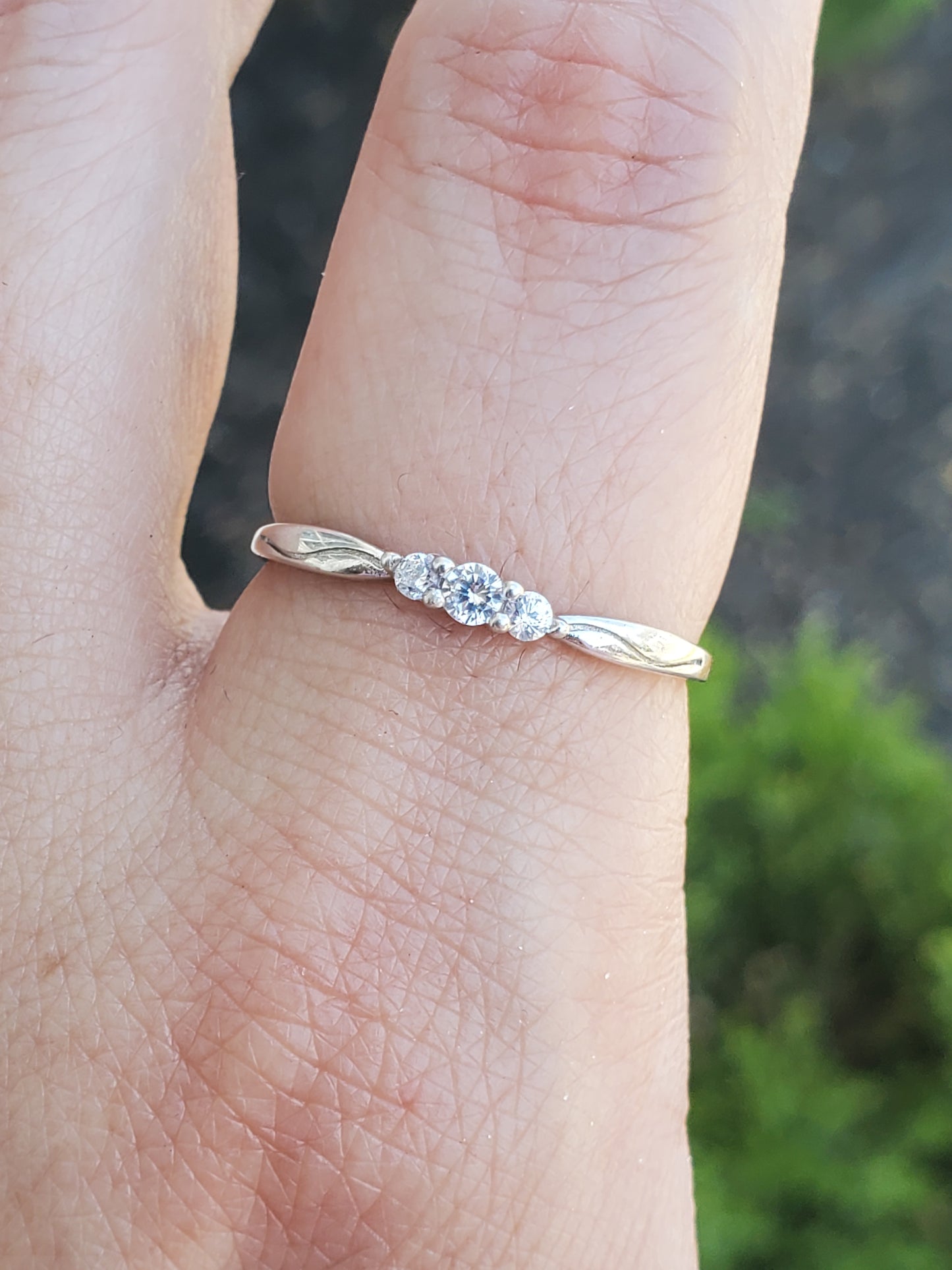 925 Sterling Silver Thin Gauge Past Present Future CZ Zirconia Stack Band Ring Size 9