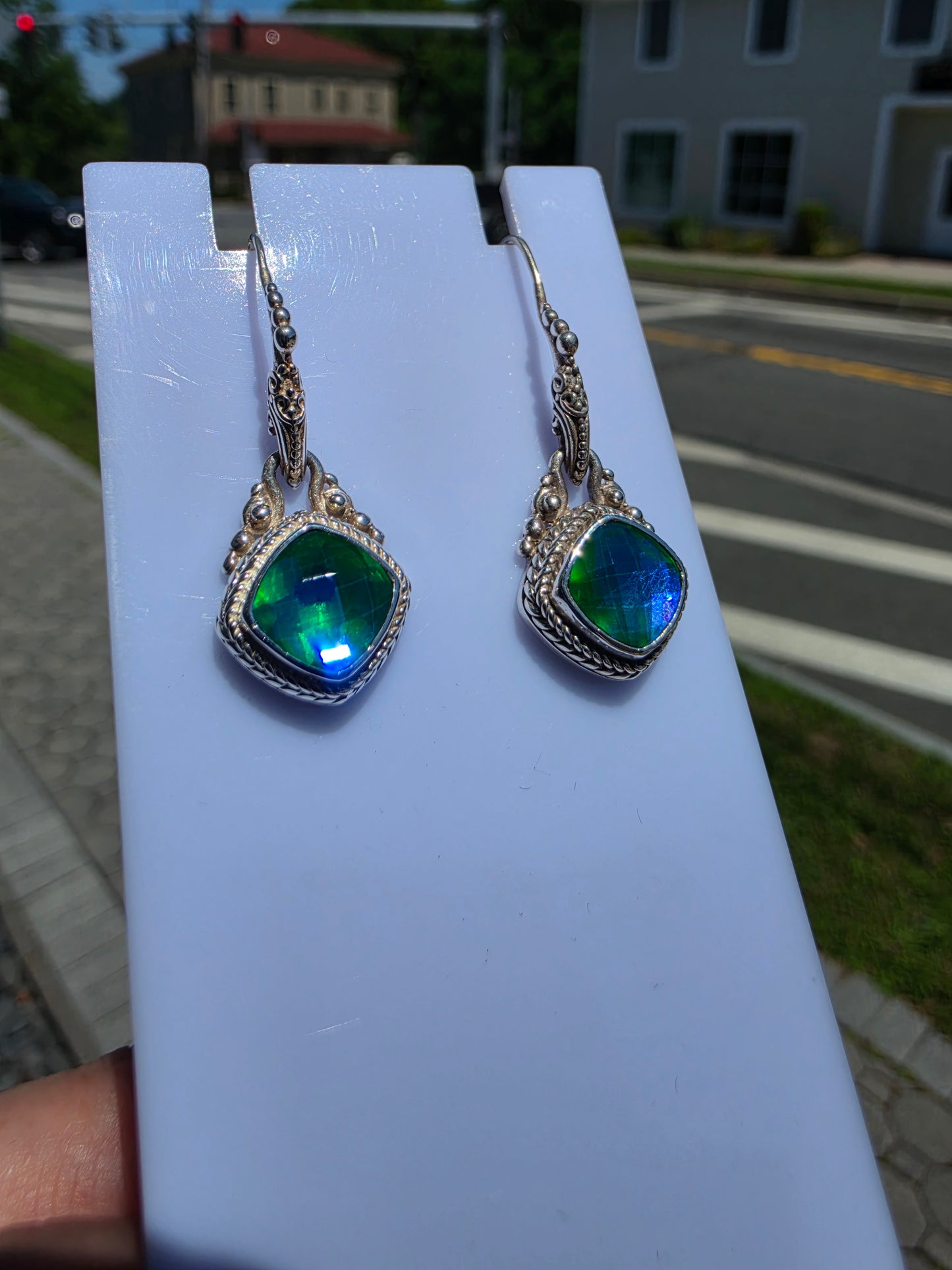 925 Sterling Silver Designer Sarda Rainbow Peridot Quartz Bali Dangling Earrings