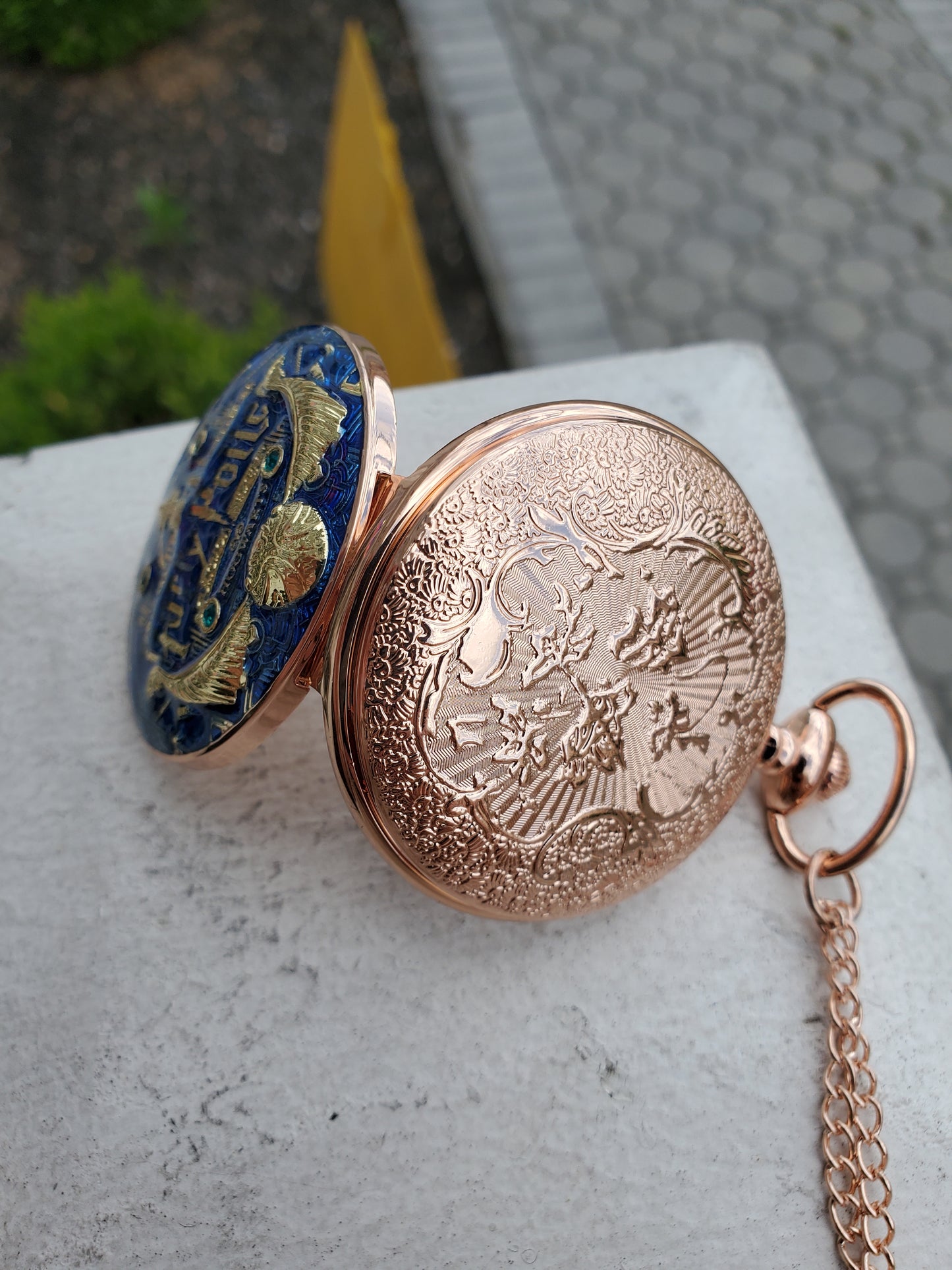 Rose-Plated Stainless Steel Harry Potter Golden Snitch Hogwartz Deathly Hallows Pocketwatch