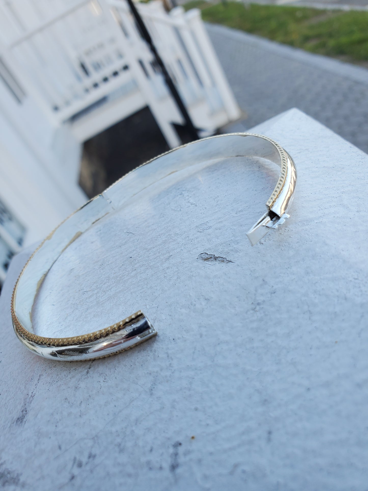 925 Sterling Silver 2-Tone Vermeil Textured Edge Diamond Cut Bangle Bracelet