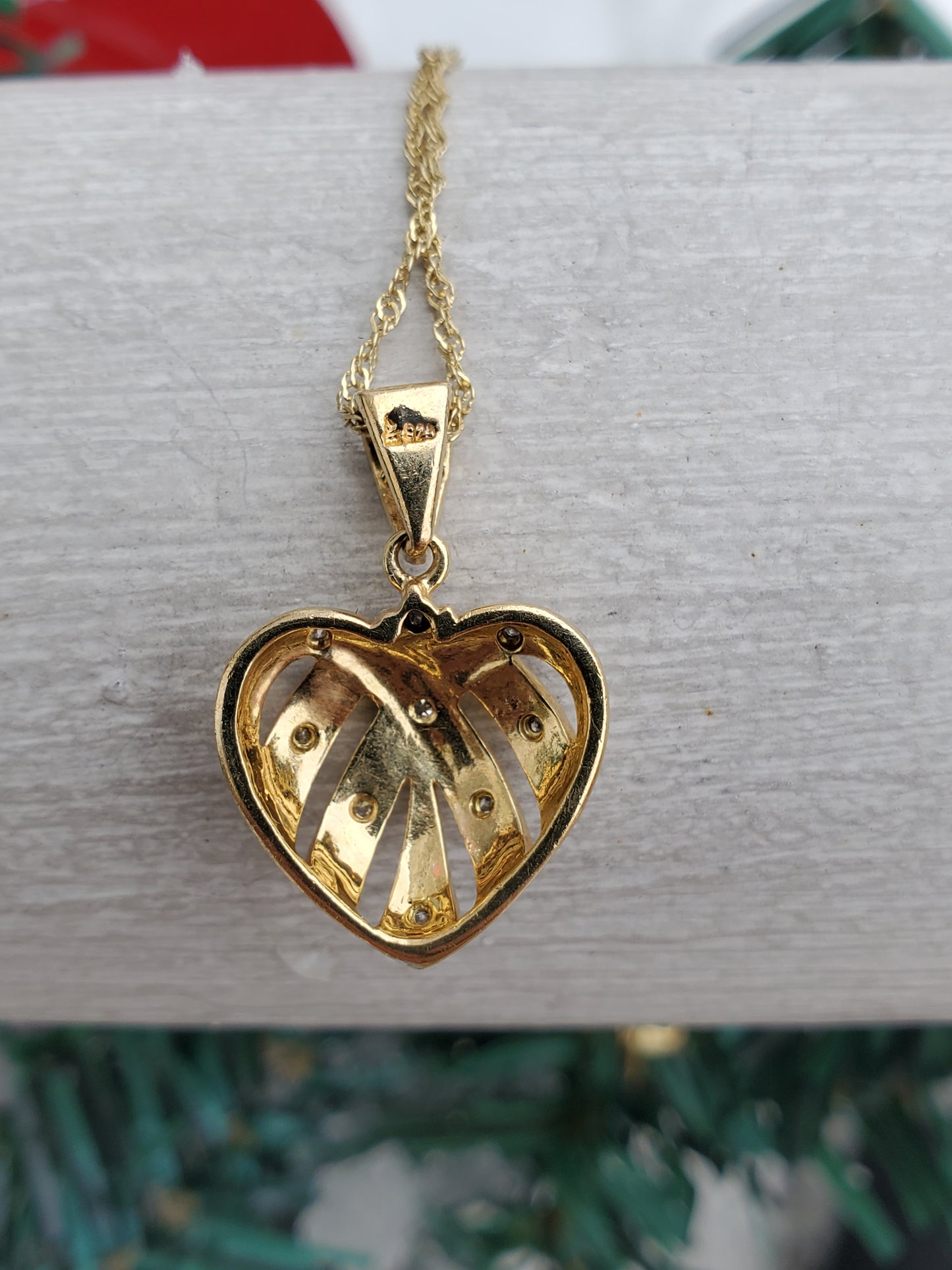 925 Sterling Silver Vermeil Diamond Ribbon Heart Necklace